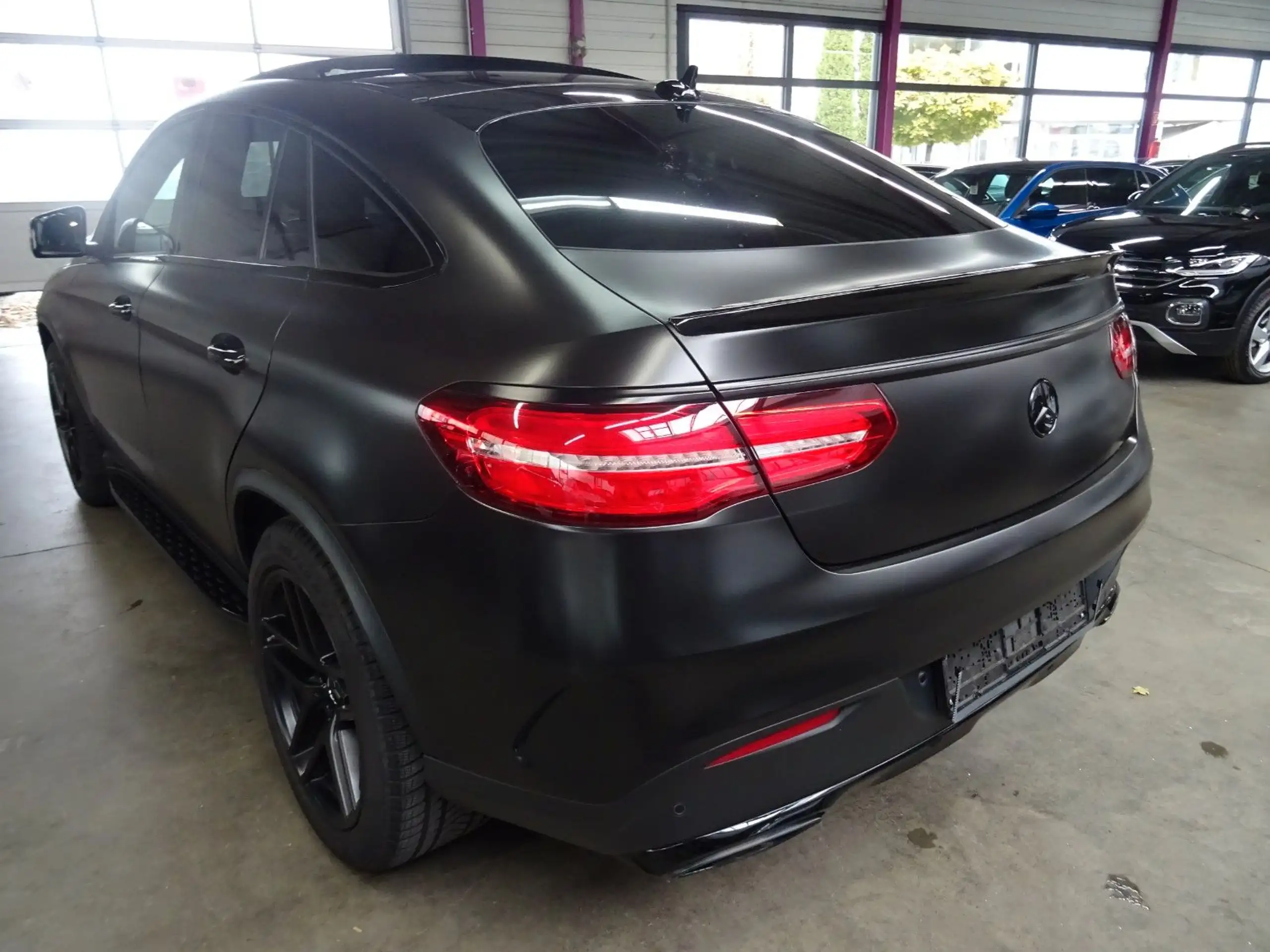 Mercedes-Benz - GLE 43 AMG