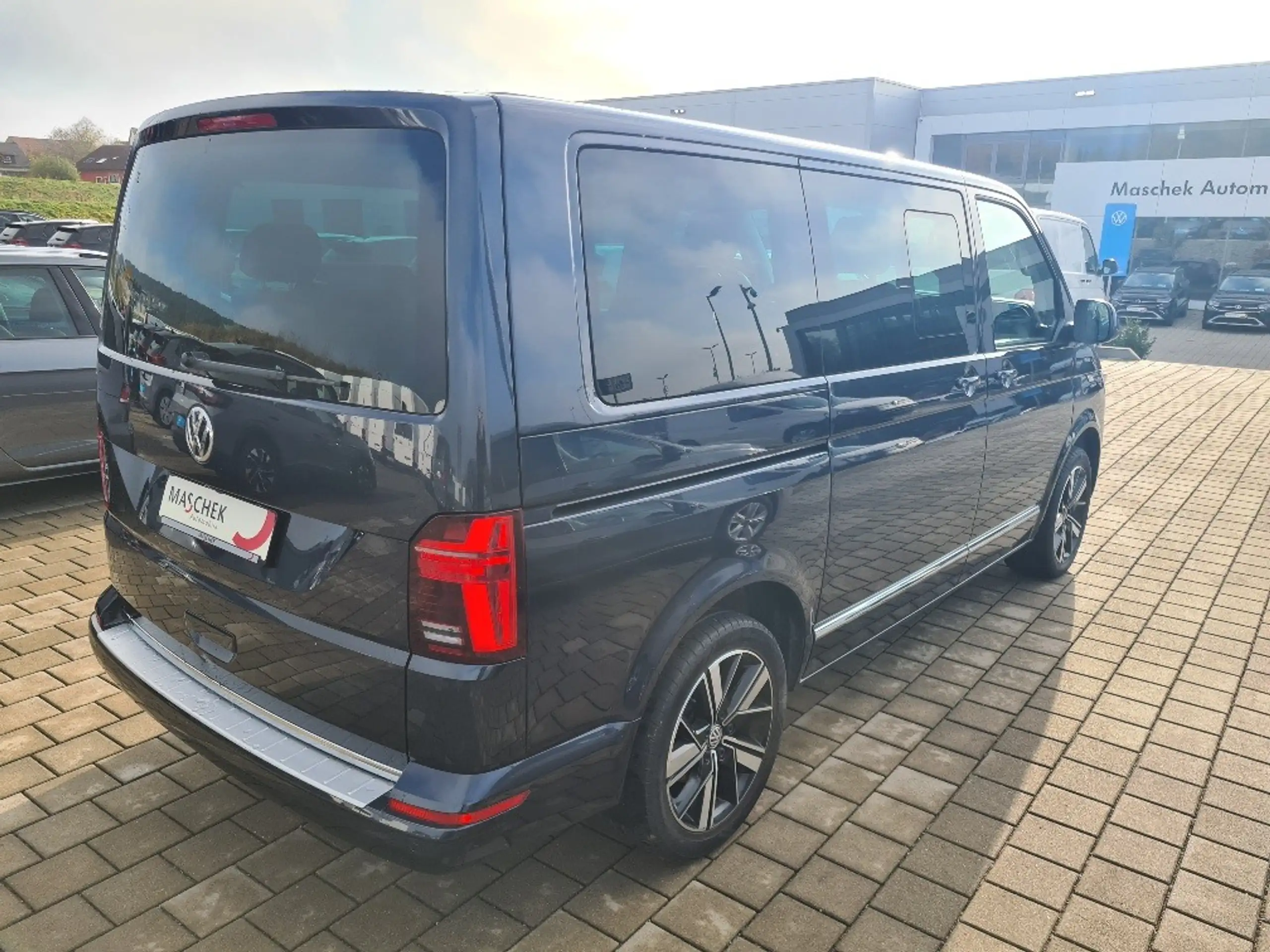 Volkswagen - T6.1 Multivan