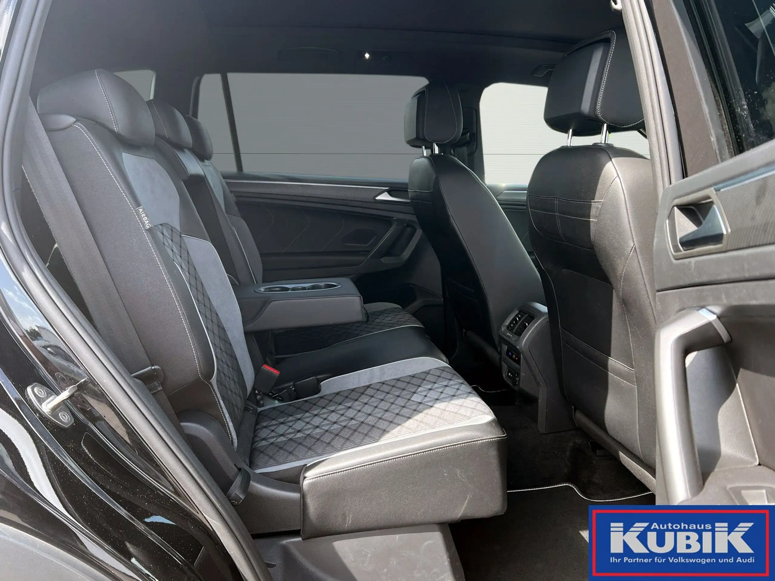 Volkswagen - Tiguan Allspace