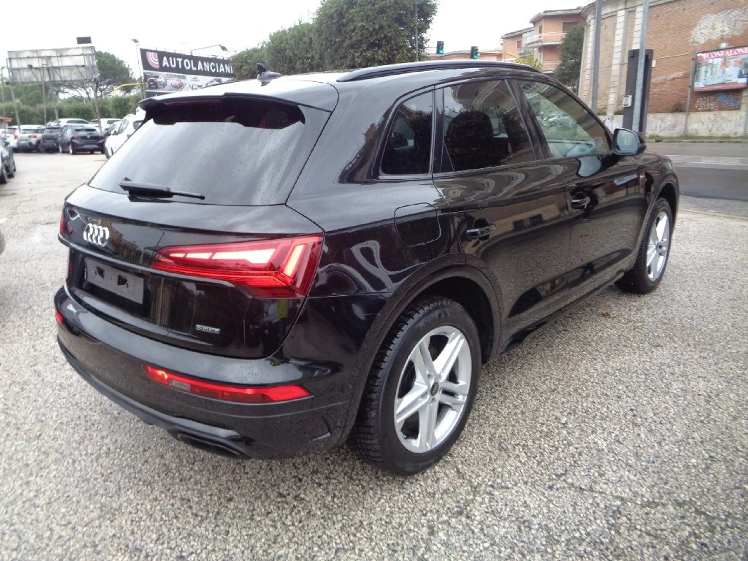 Audi - Q5