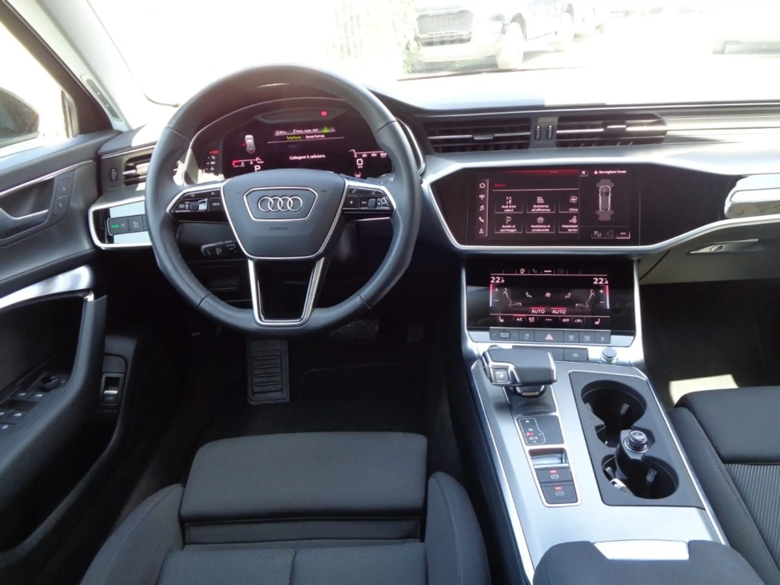 Audi - A6