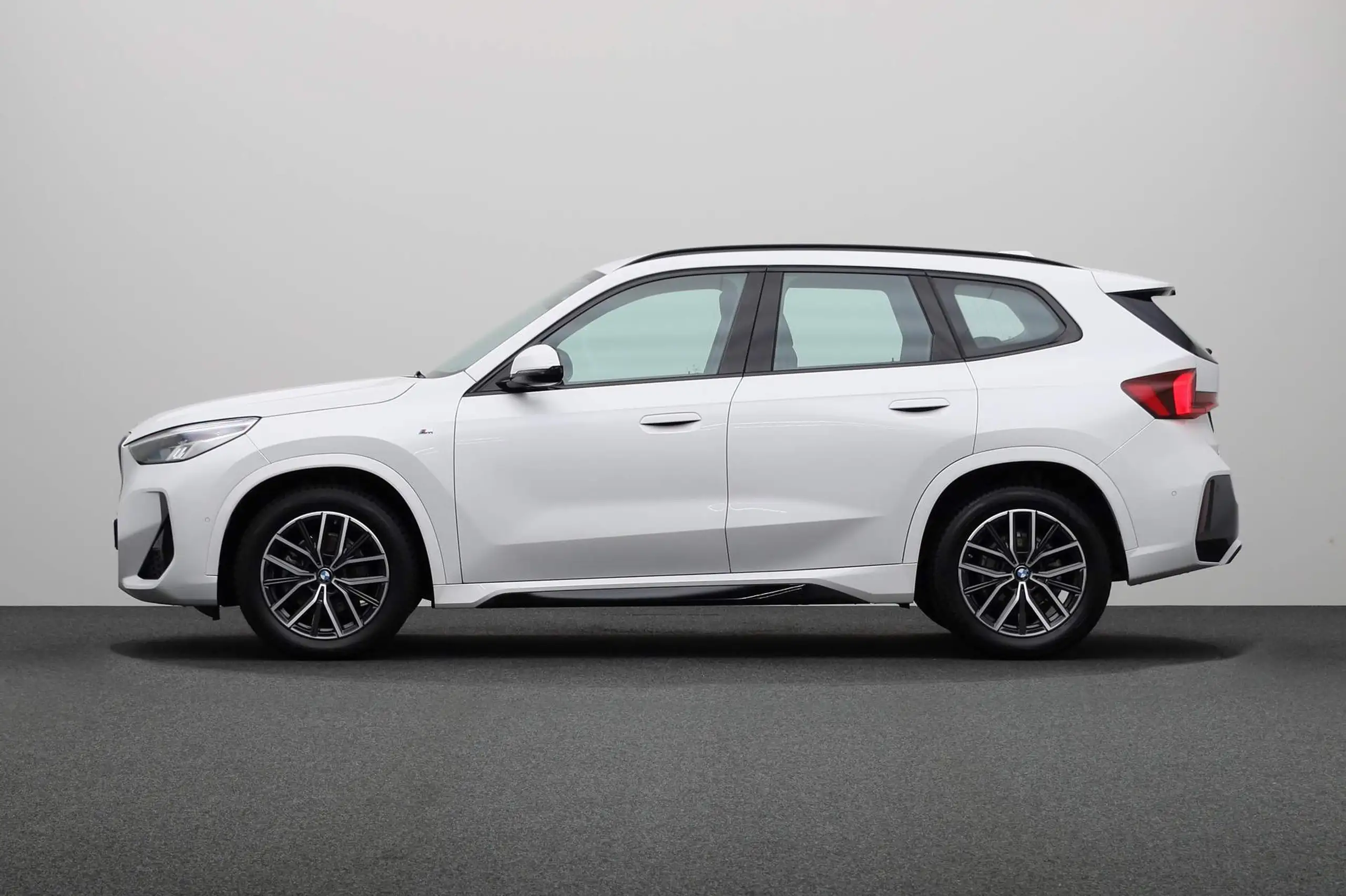 BMW - X1