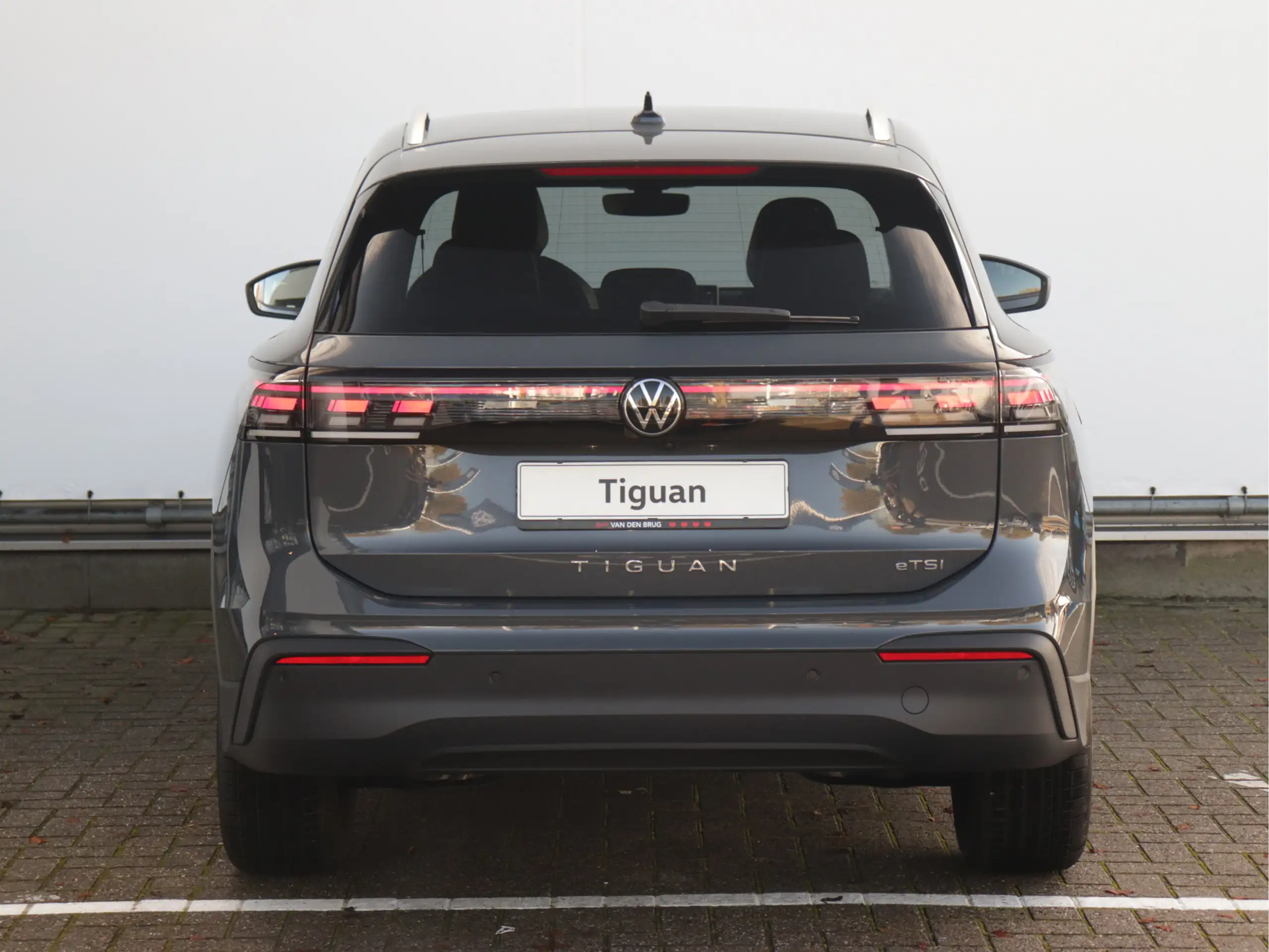 Volkswagen - Tiguan