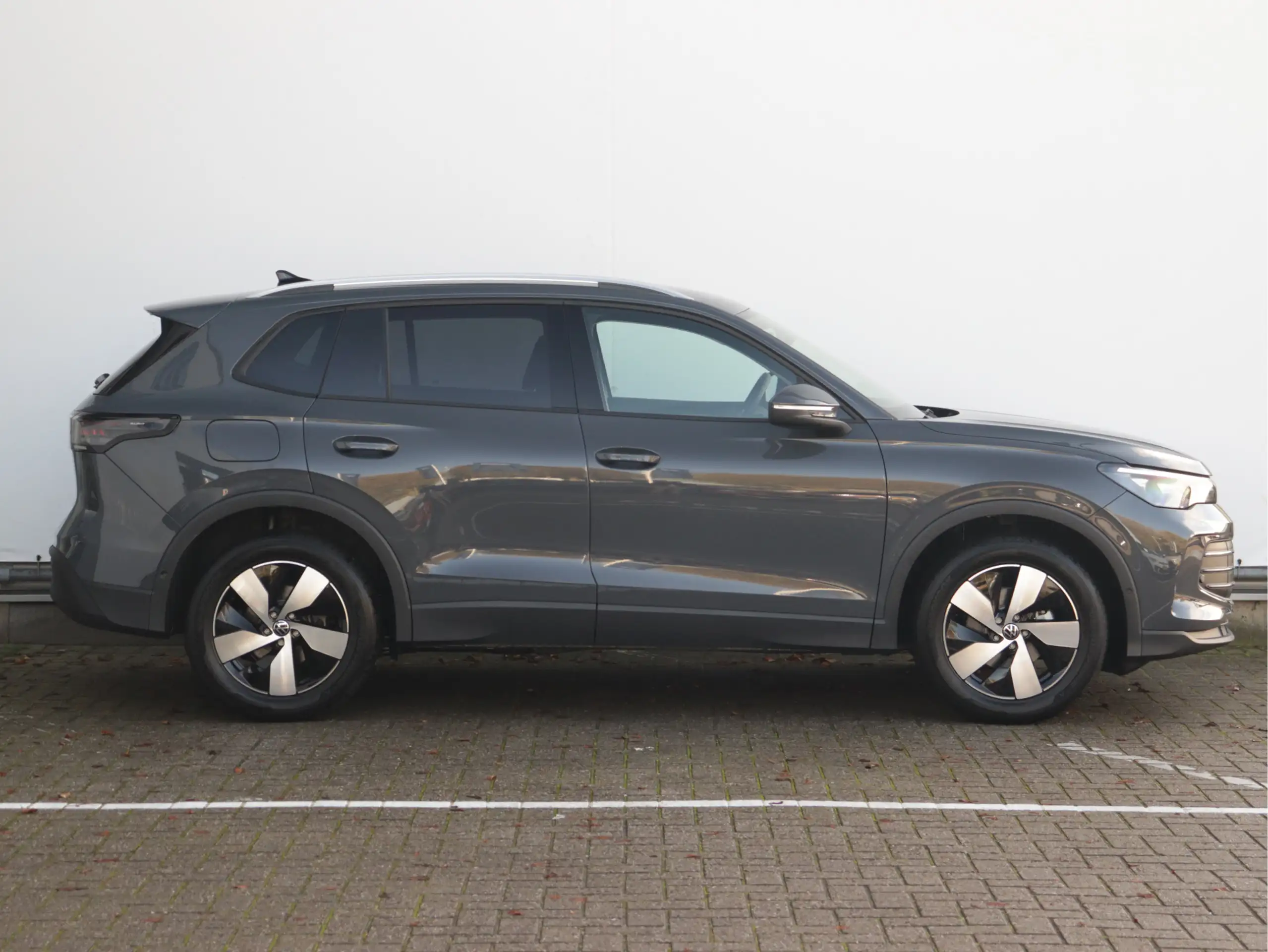 Volkswagen - Tiguan