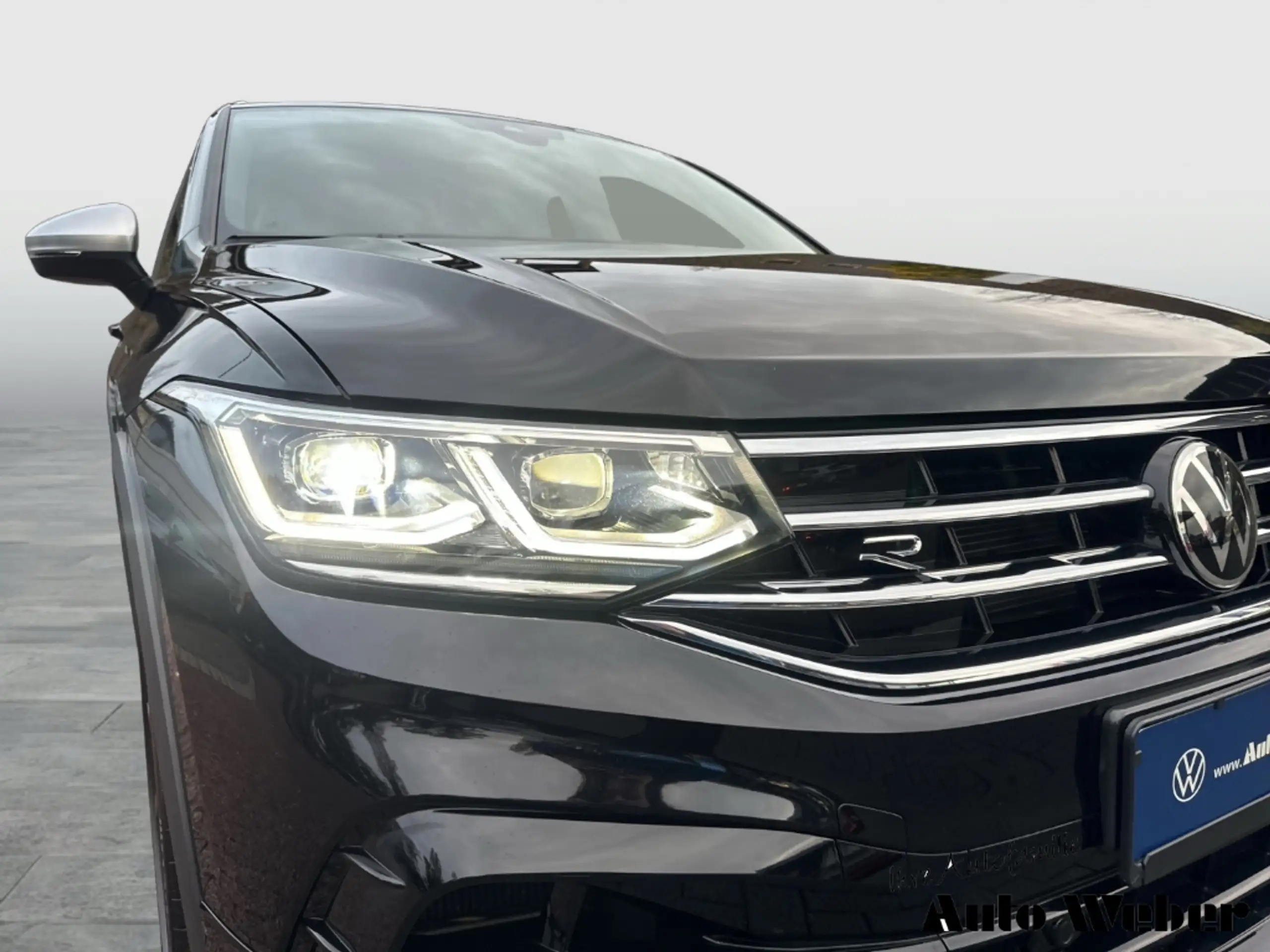 Volkswagen - Tiguan