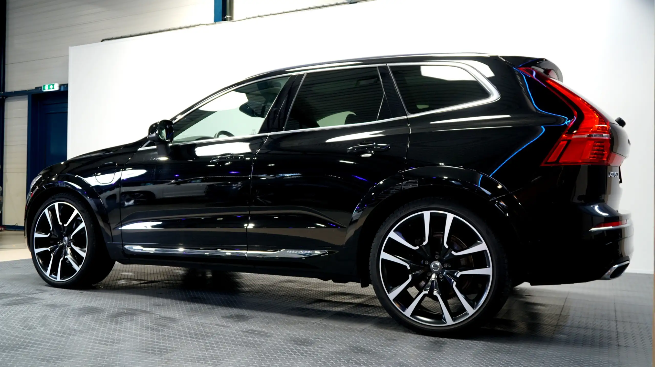 Volvo - XC60