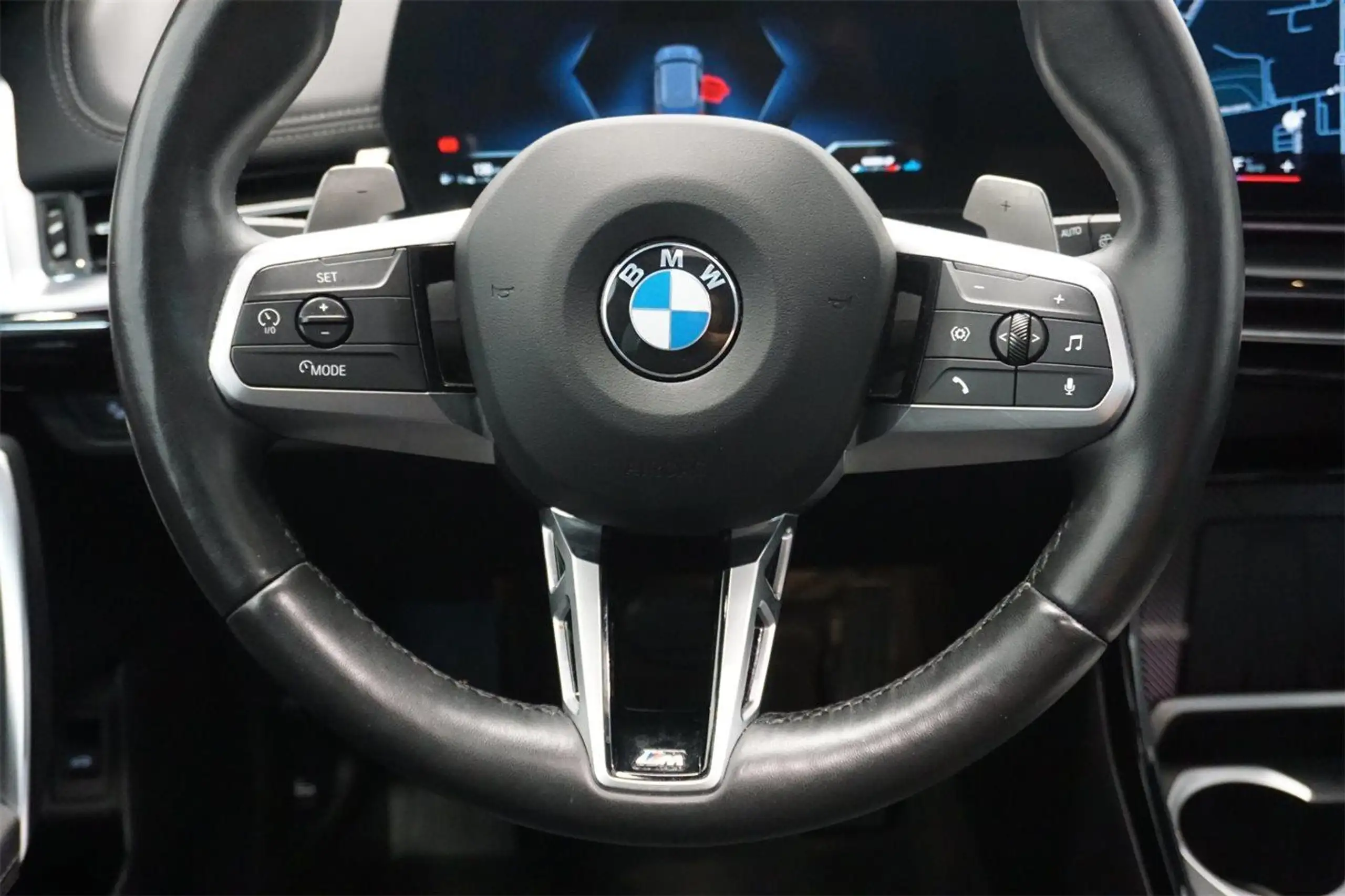 BMW - X1