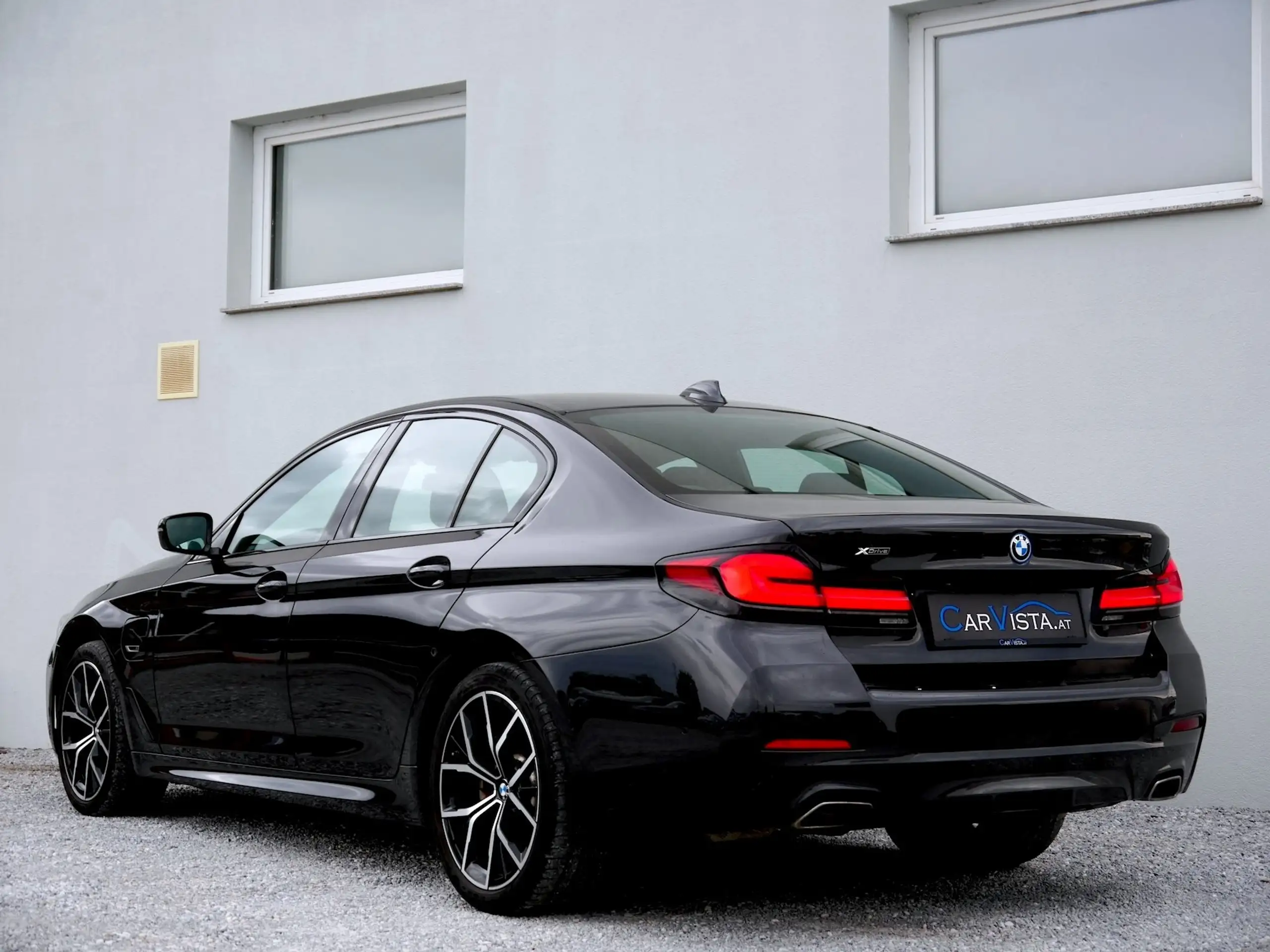 BMW - 545