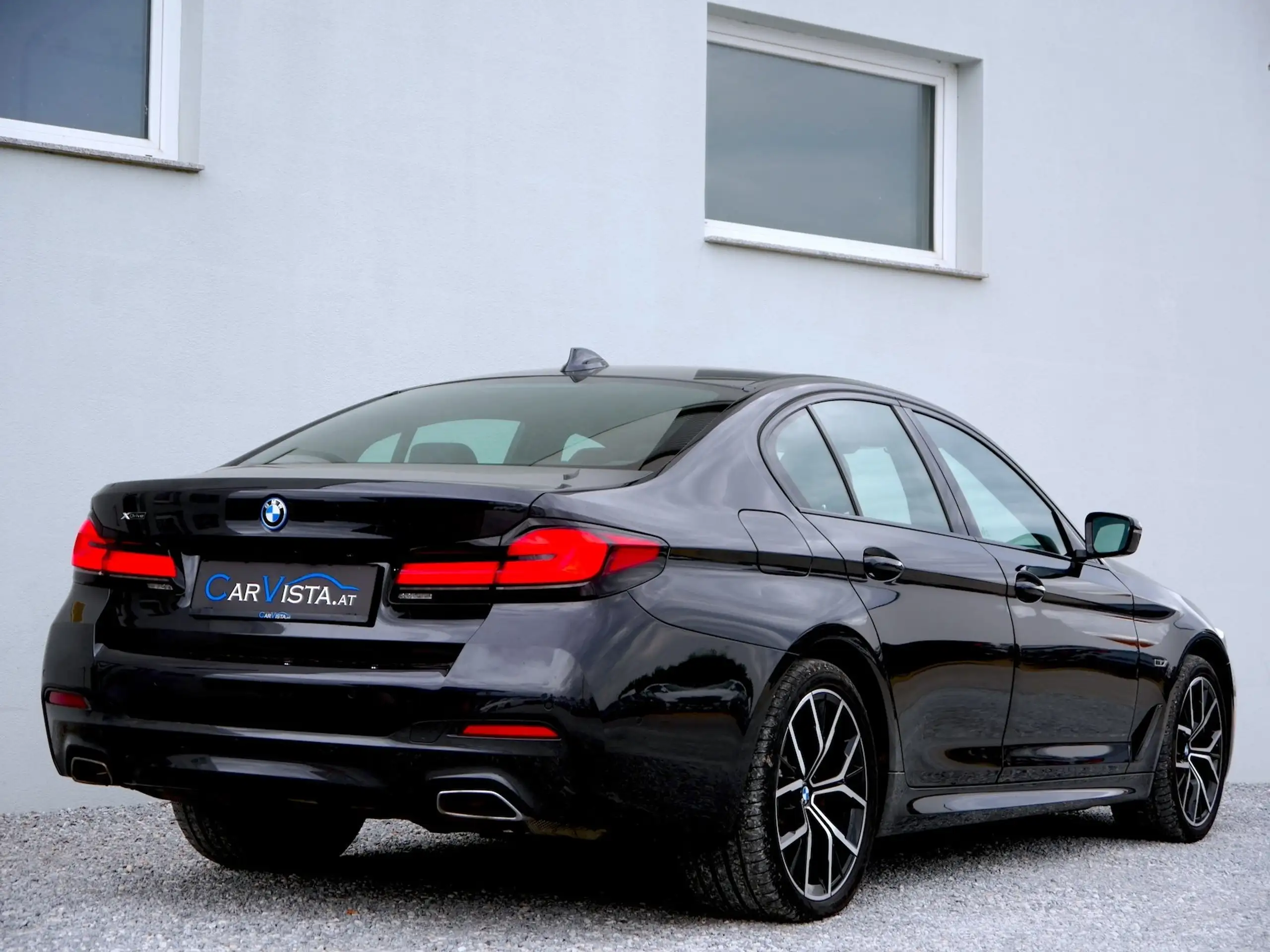 BMW - 545