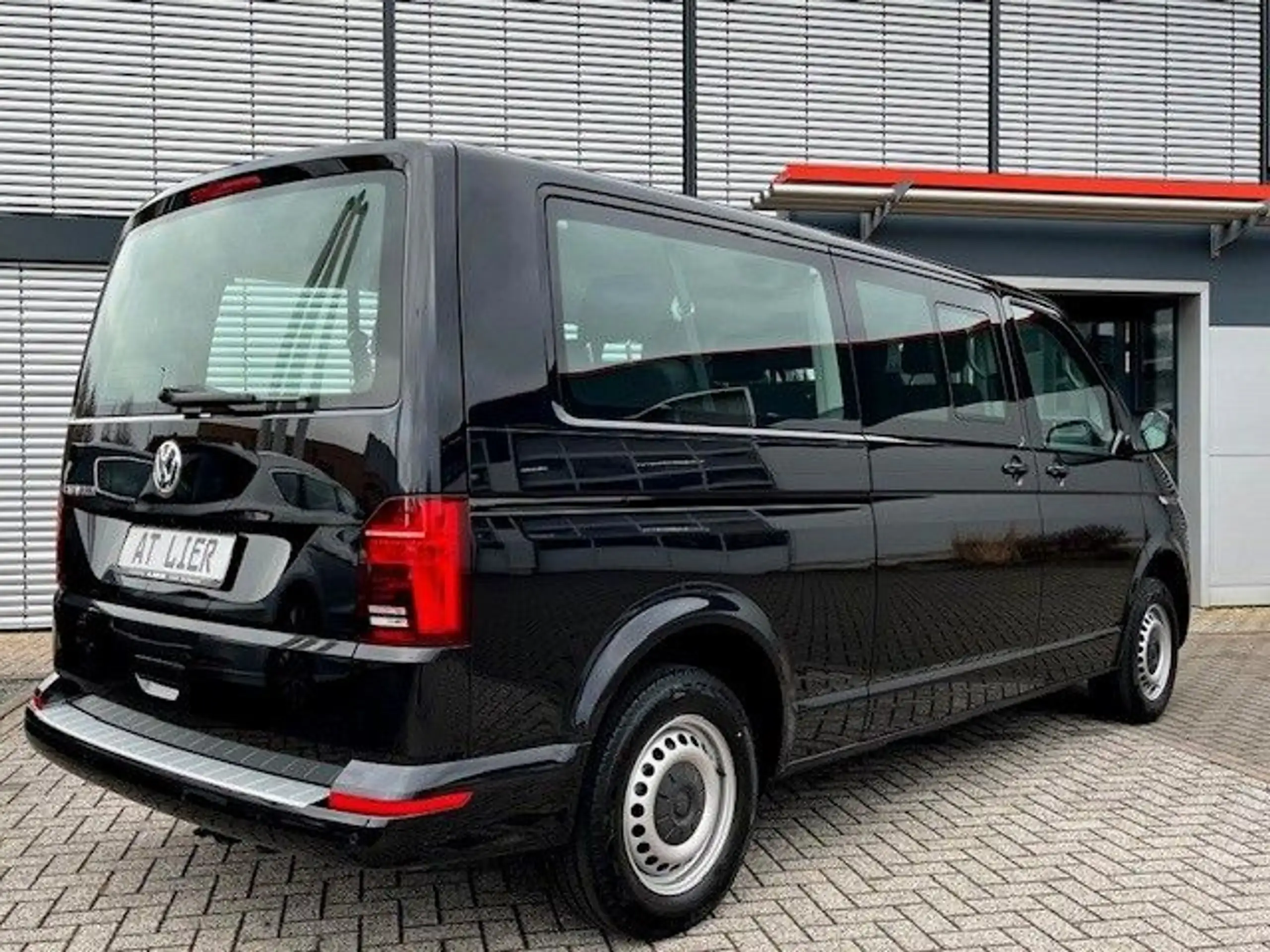 Volkswagen - T6 Caravelle