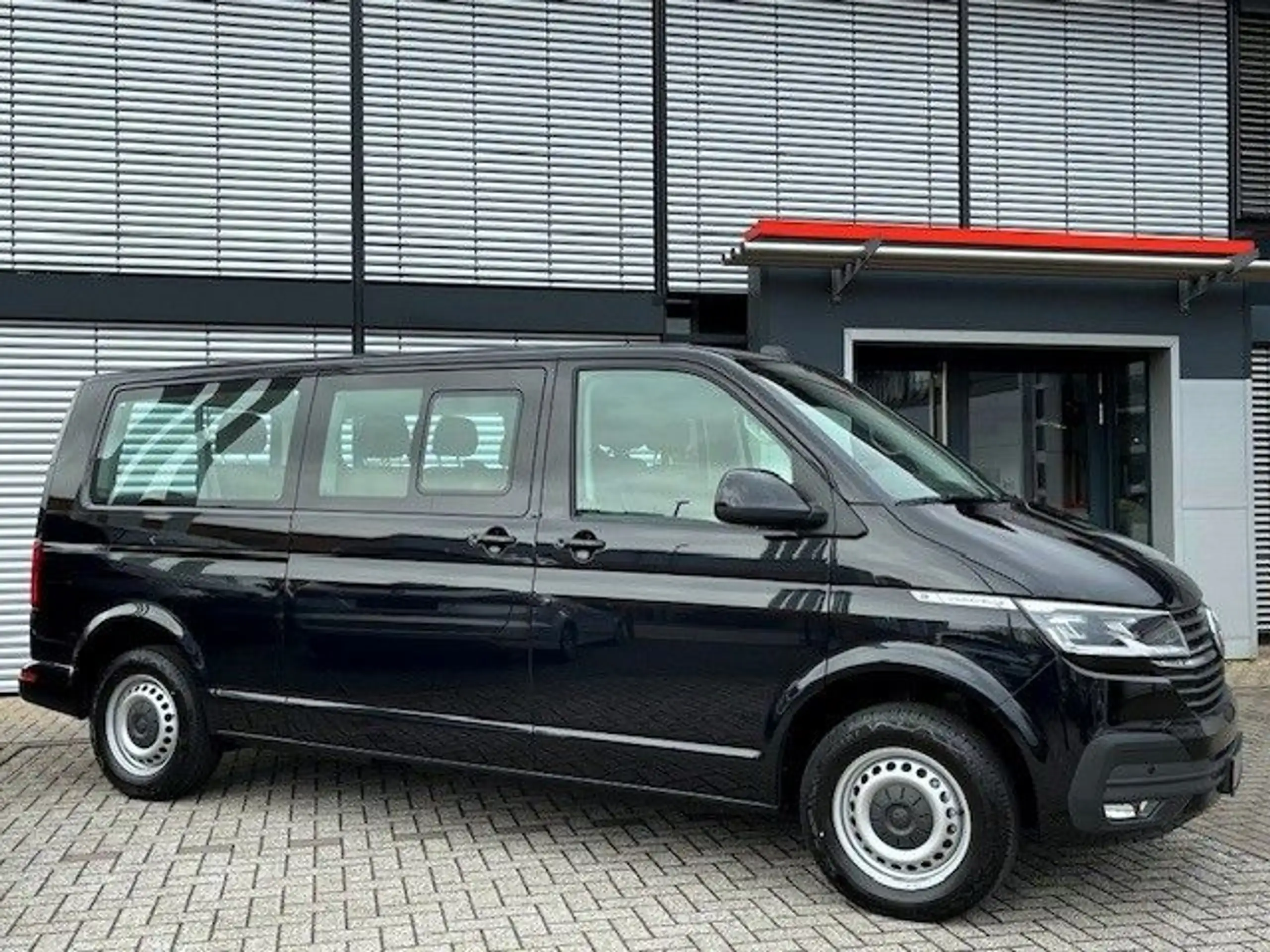 Volkswagen - T6 Caravelle