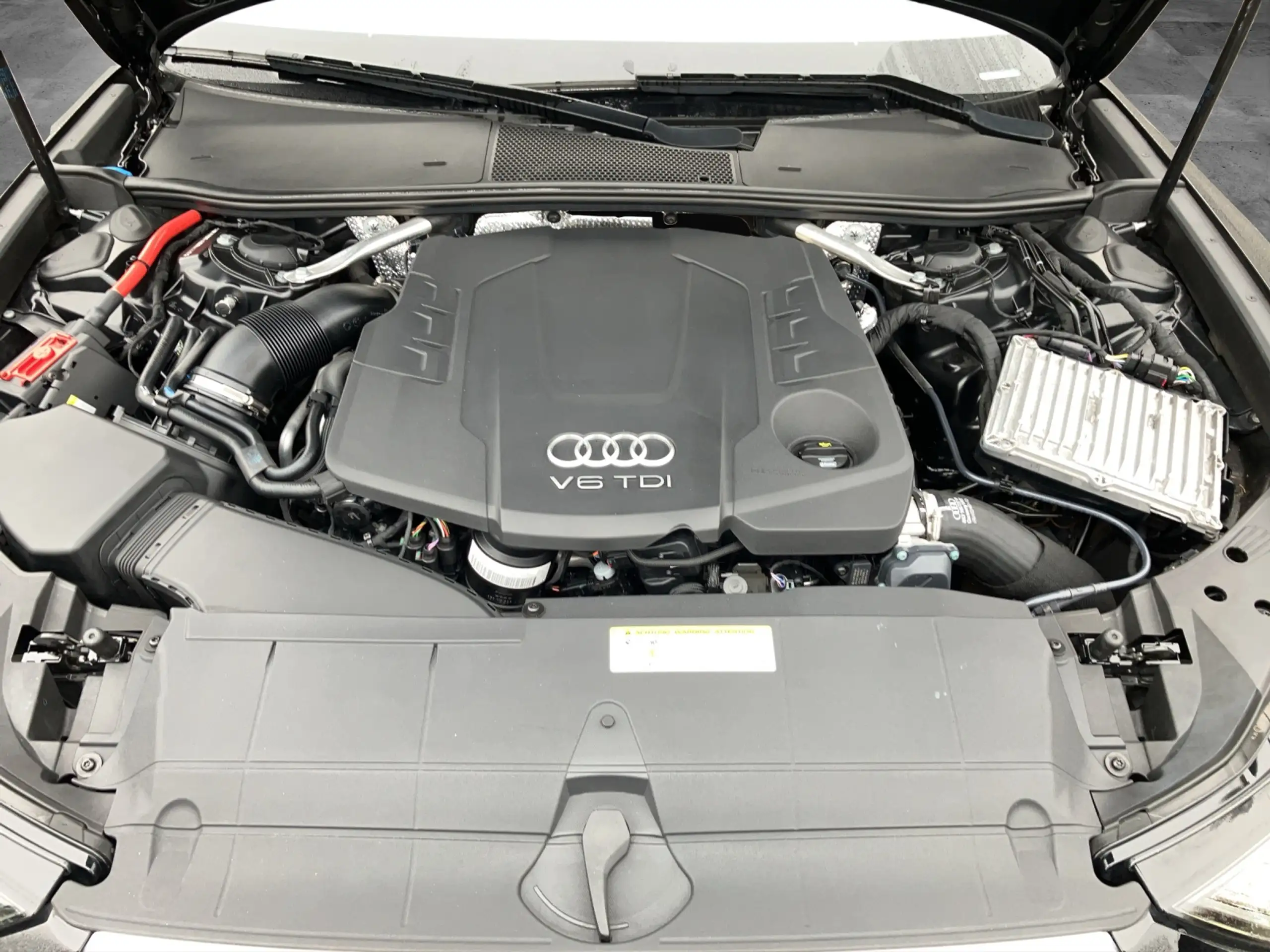 Audi - A6