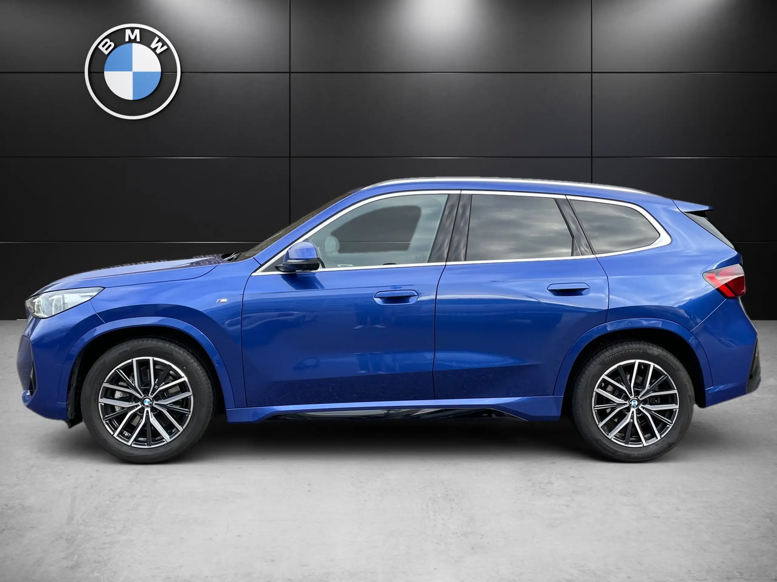 BMW - X1