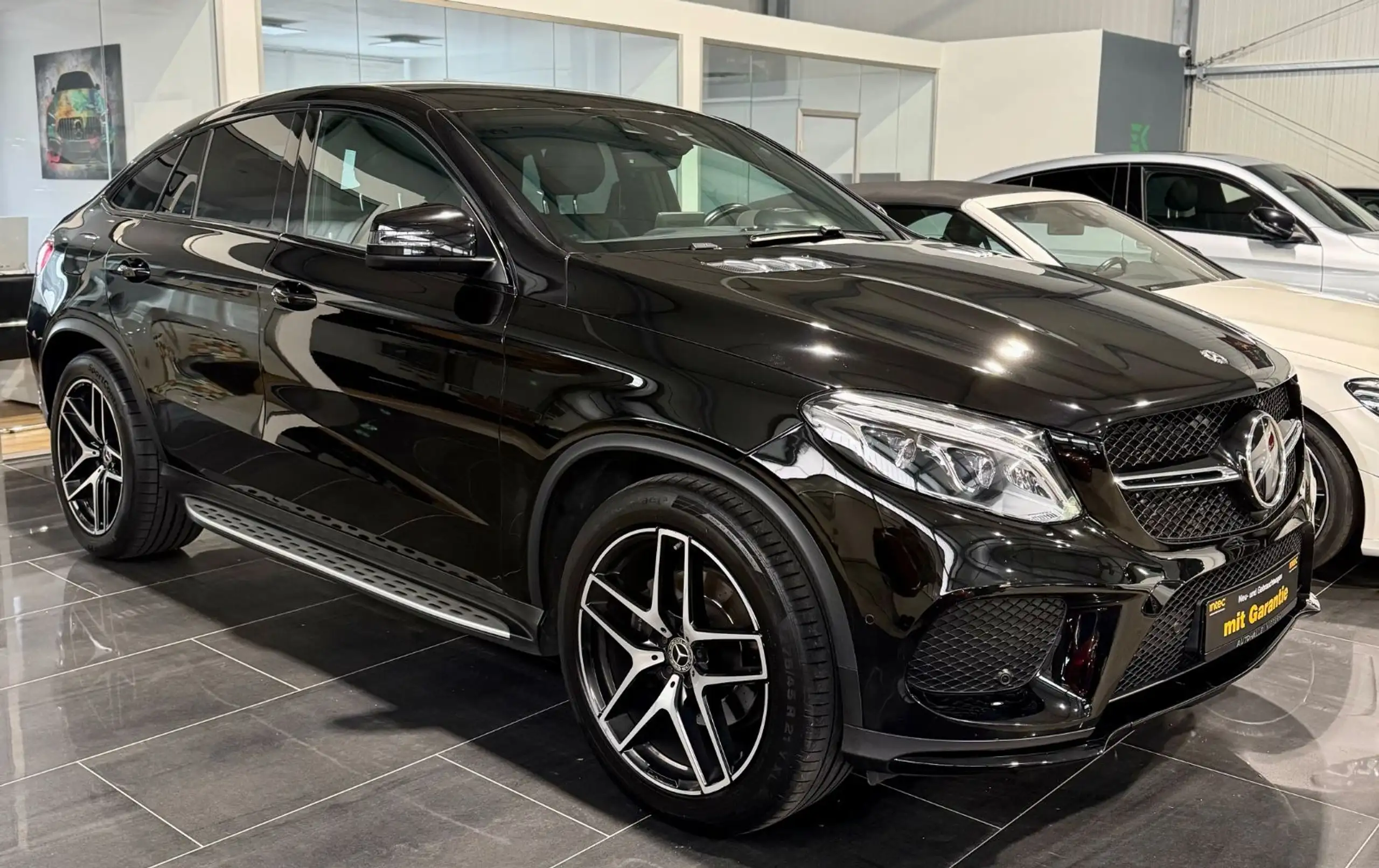 Mercedes-Benz - GLE 350