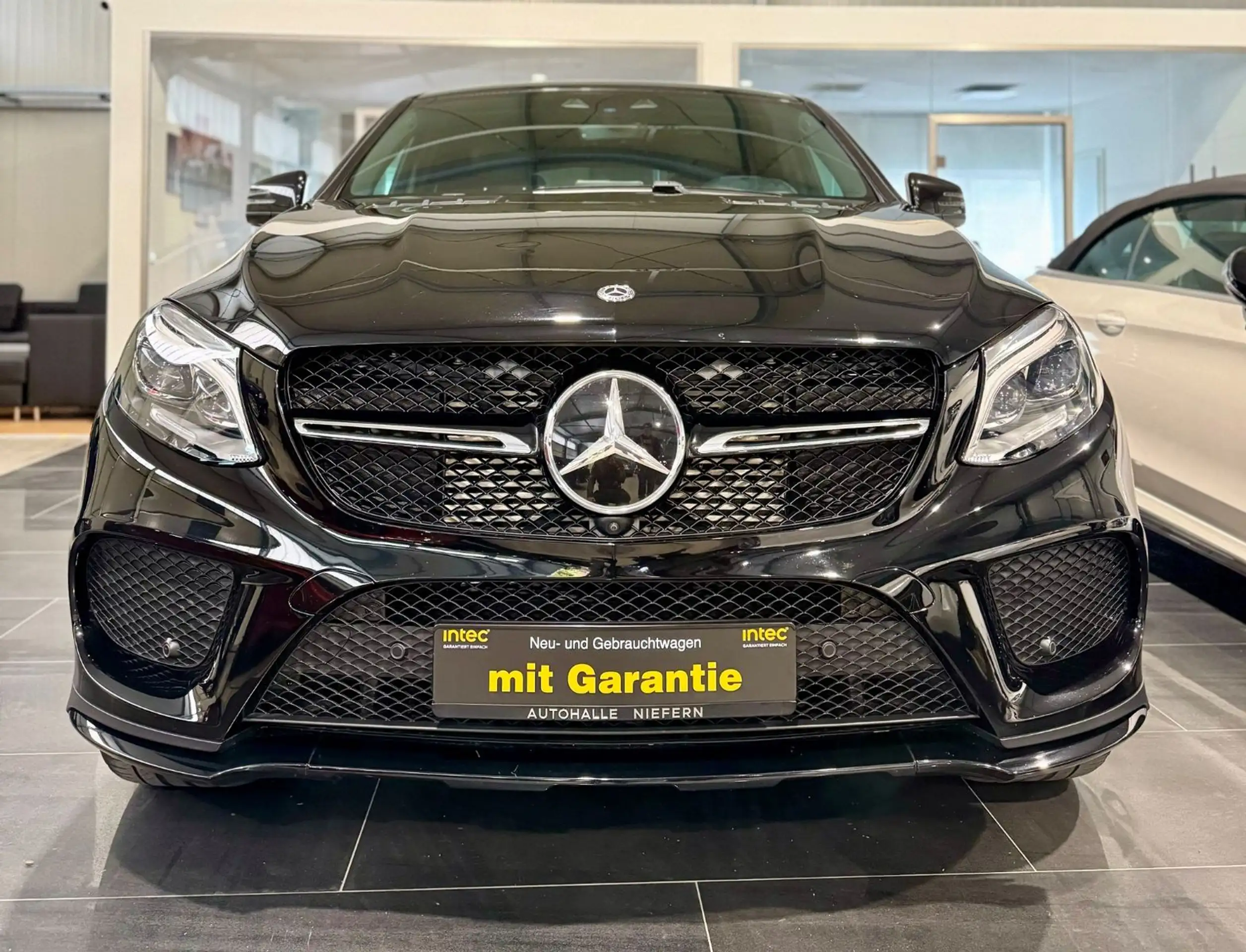 Mercedes-Benz - GLE 350