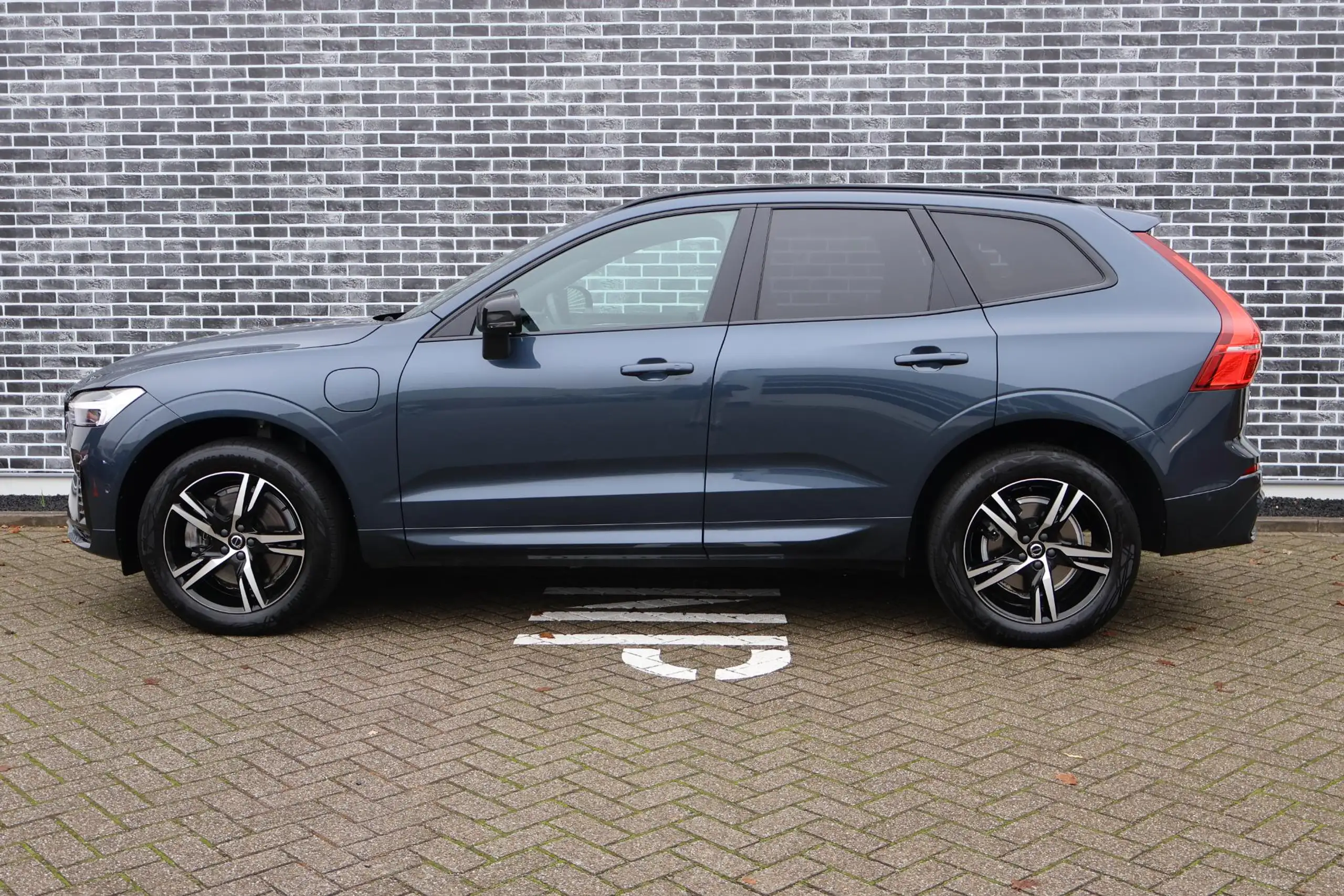 Volvo - XC60