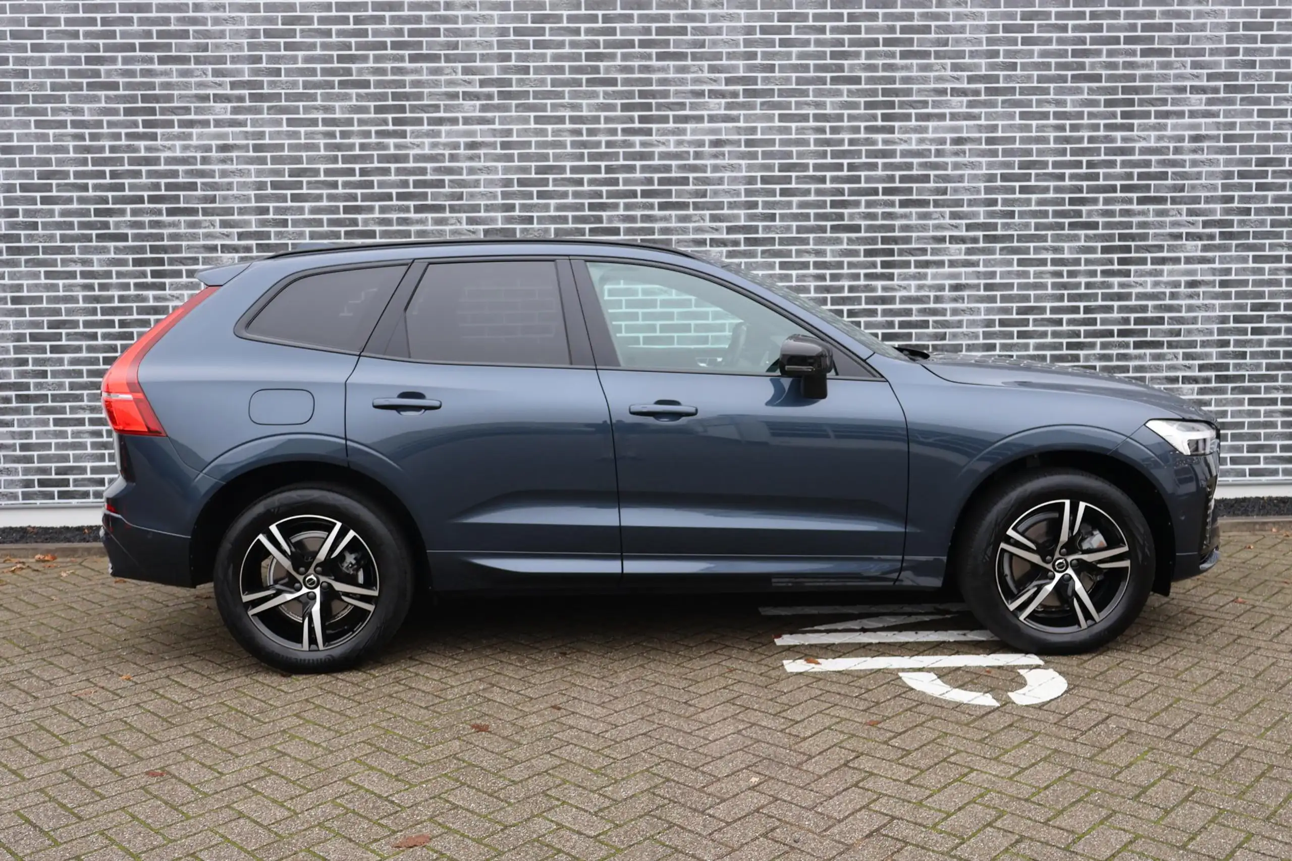 Volvo - XC60