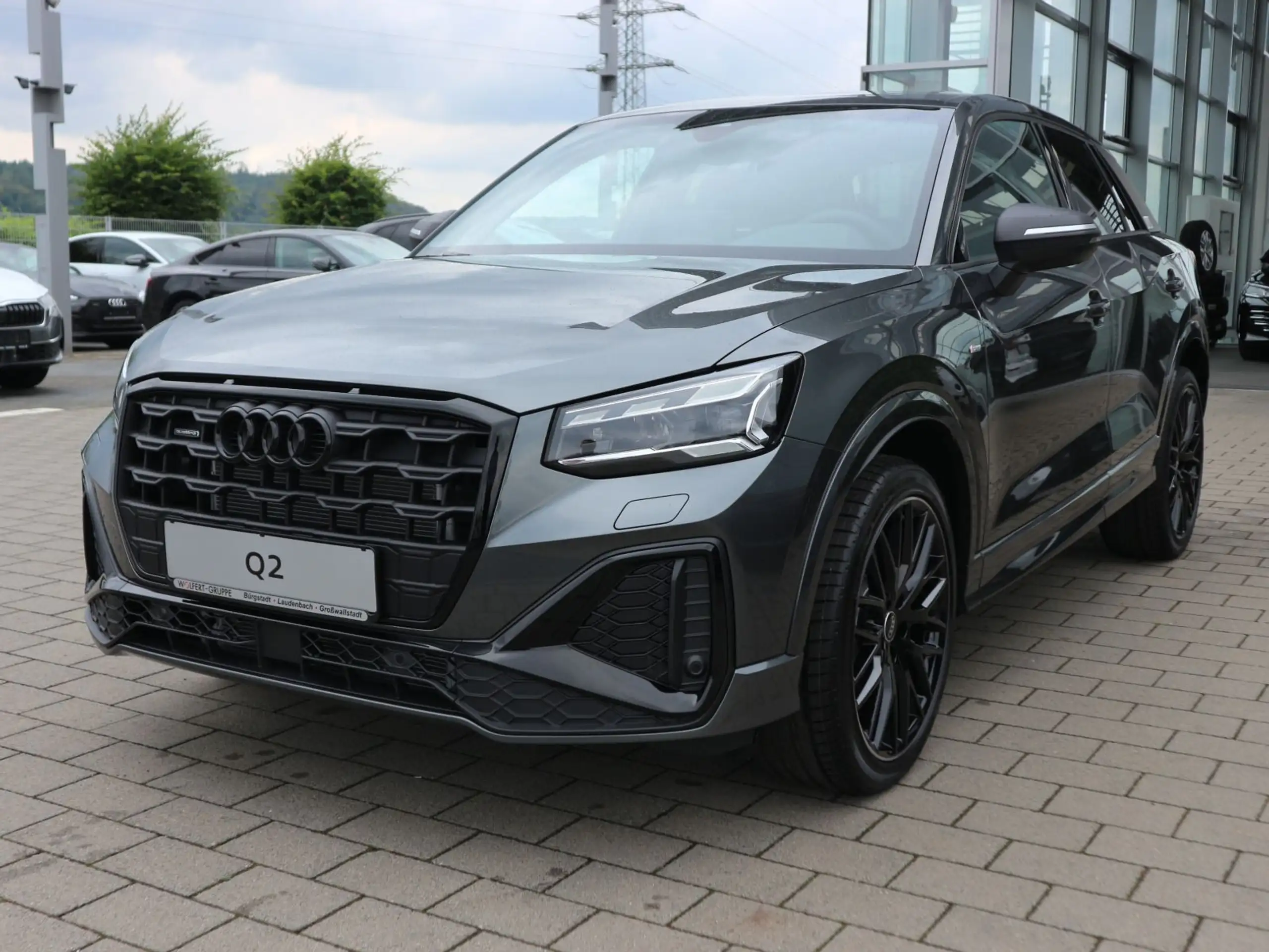 Audi - Q2