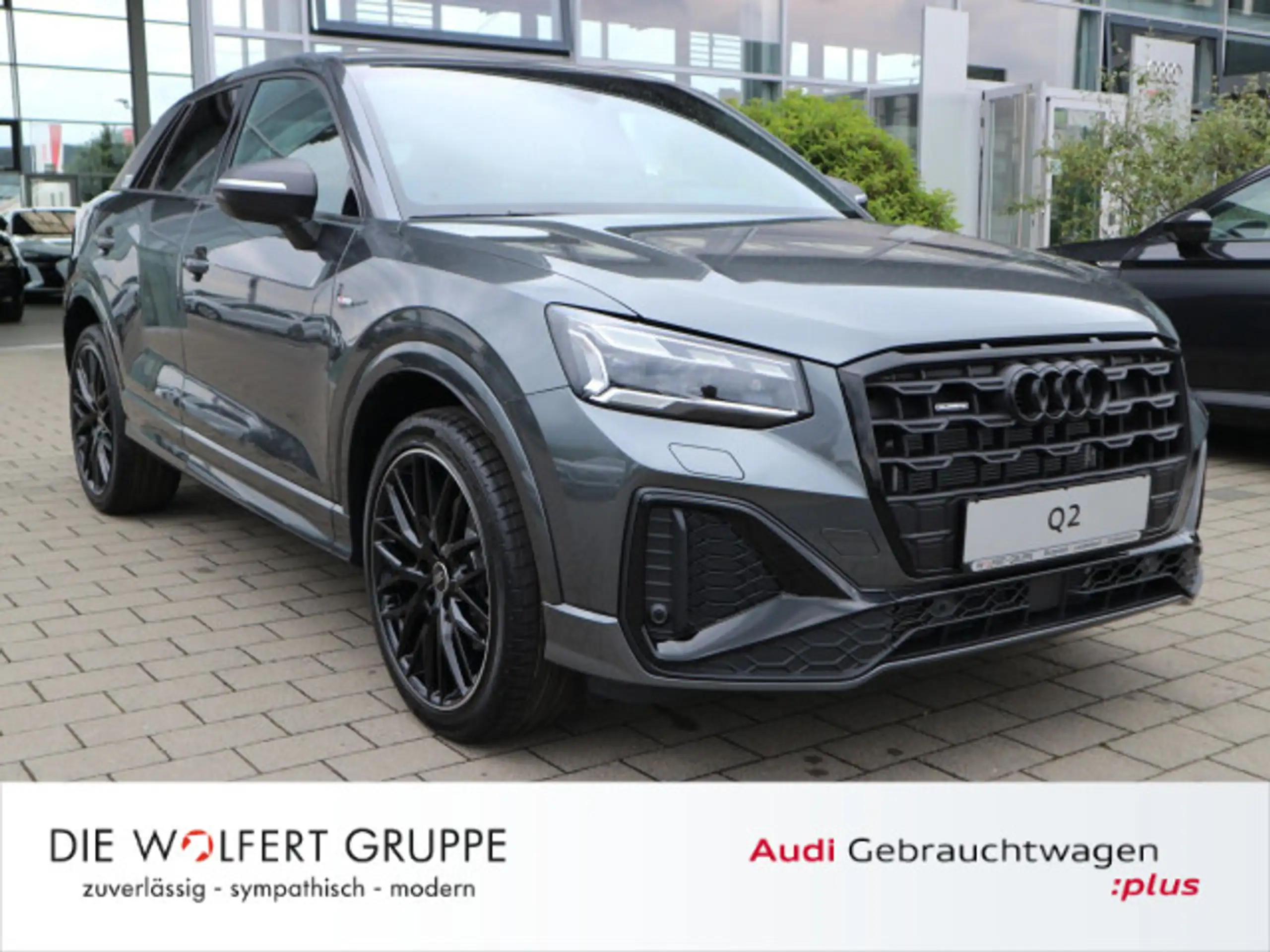 Audi - Q2