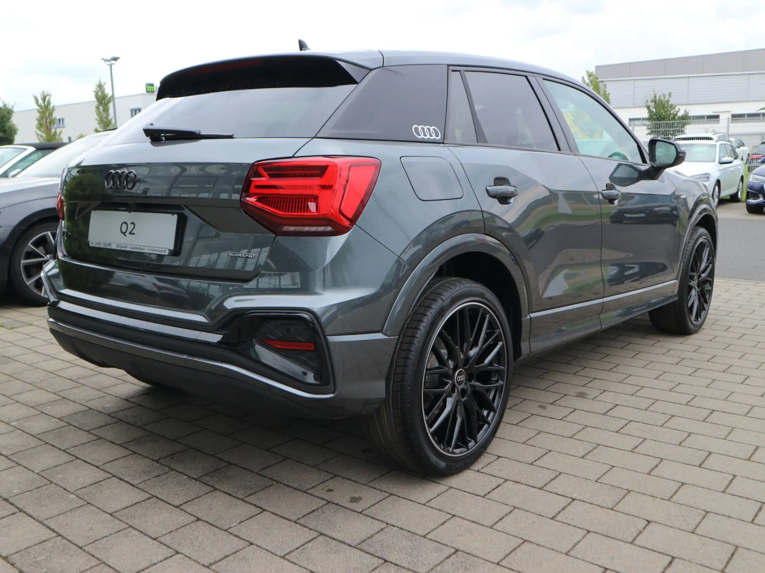 Audi - Q2