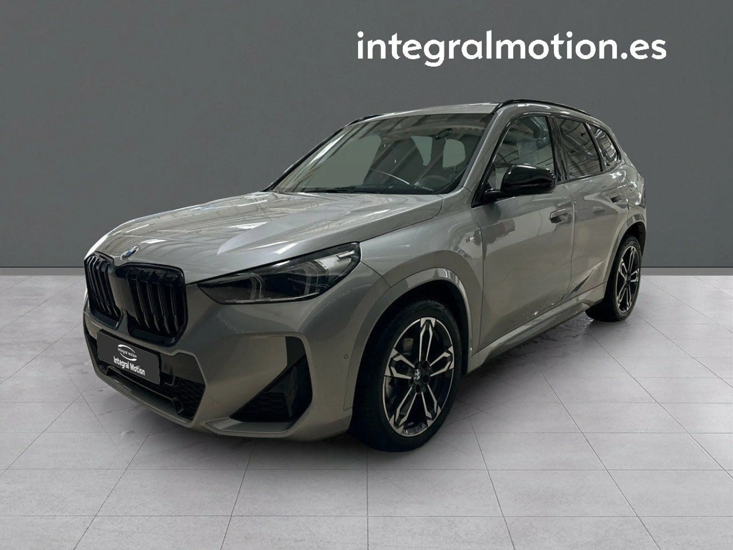 BMW - X1