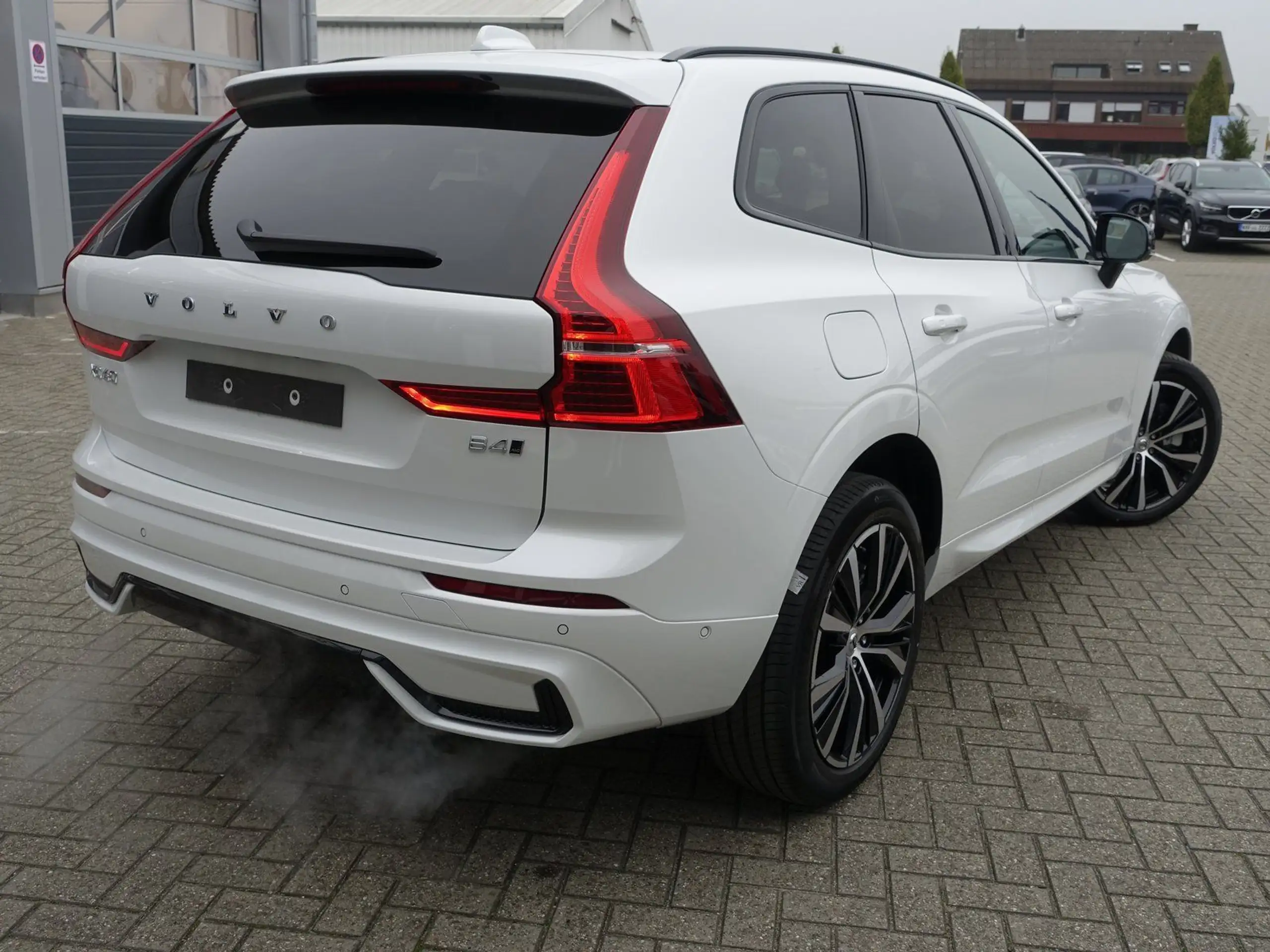 Volvo - XC60