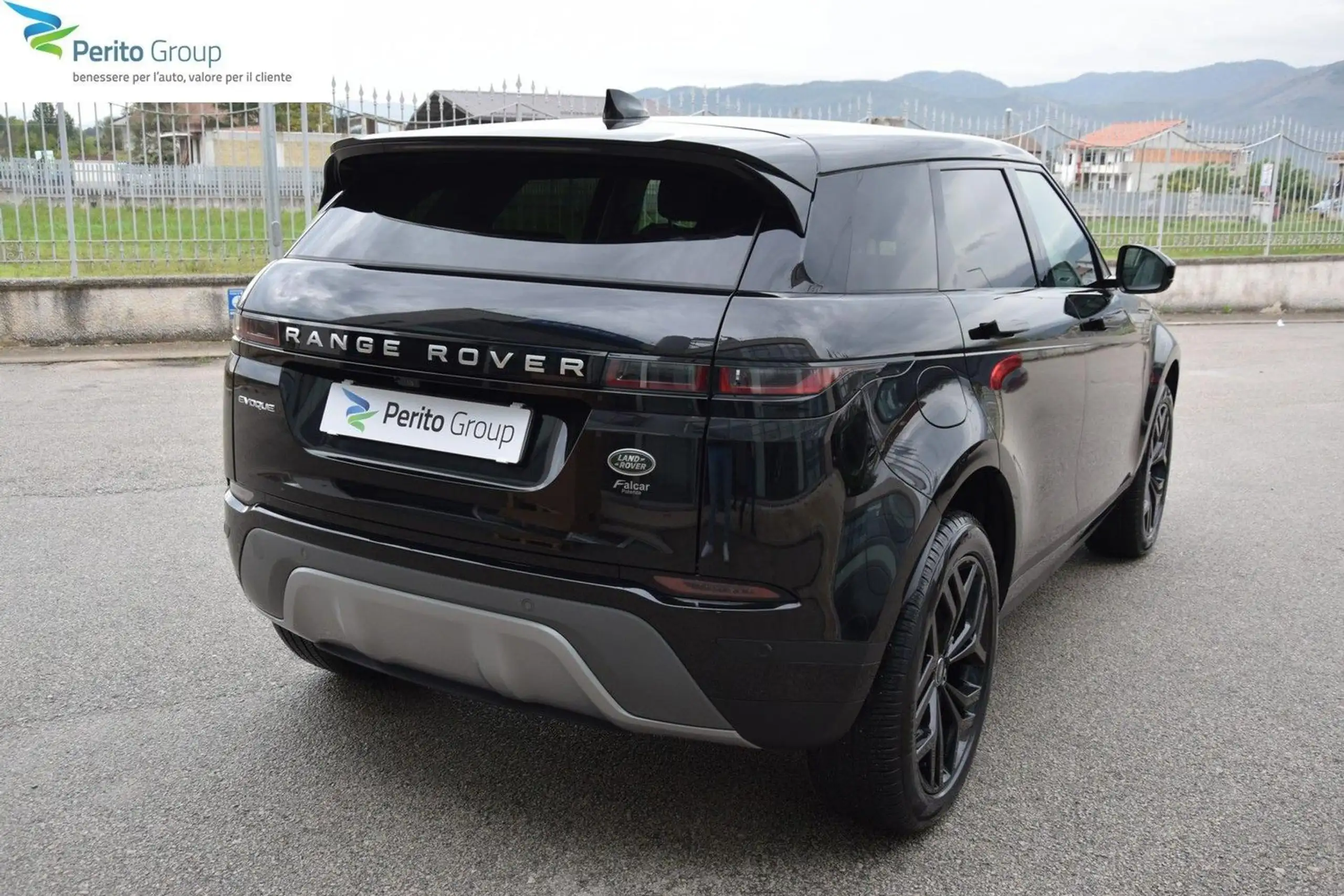 Land Rover - Range Rover Evoque