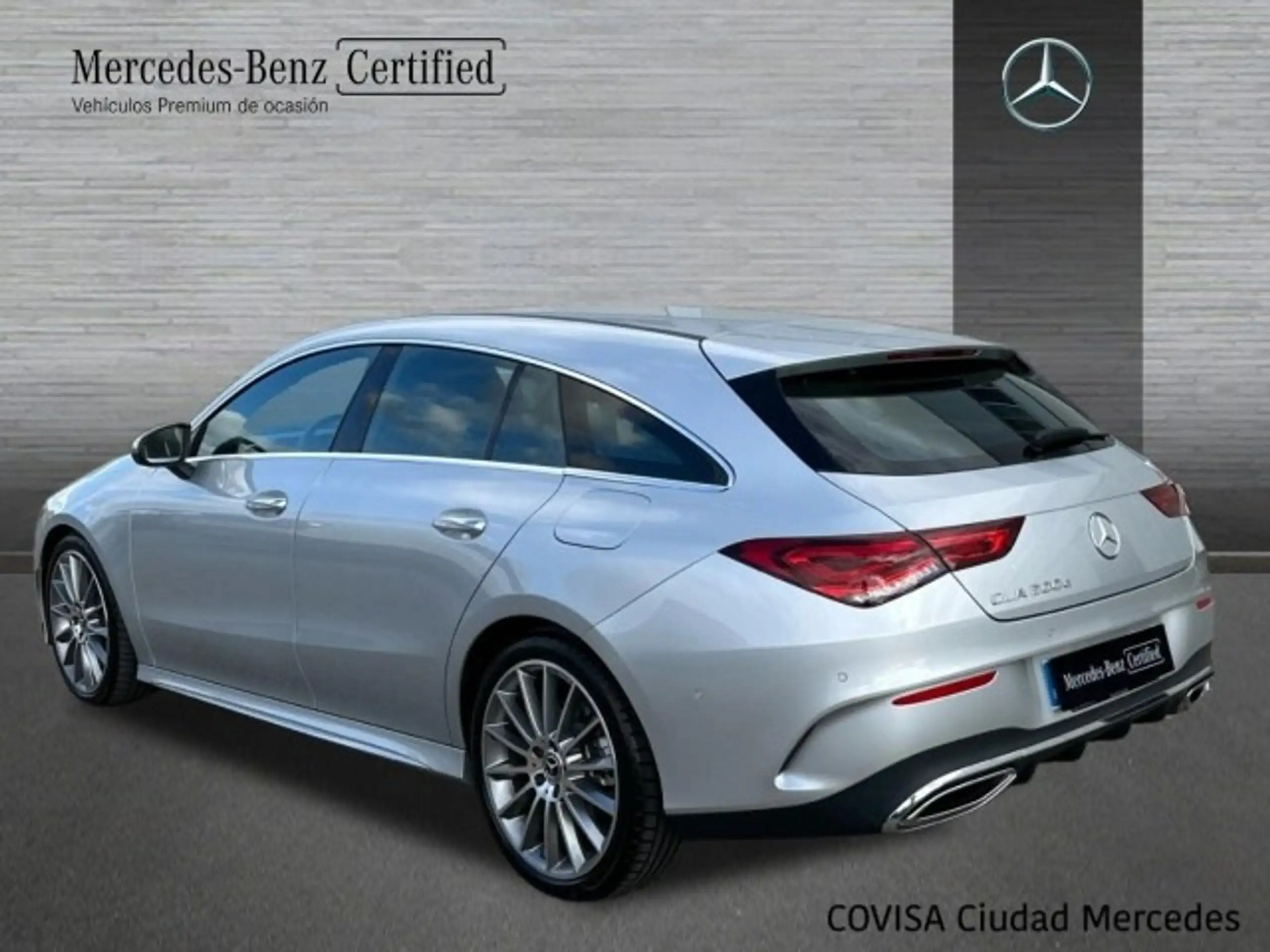 Mercedes-Benz - CLA 200