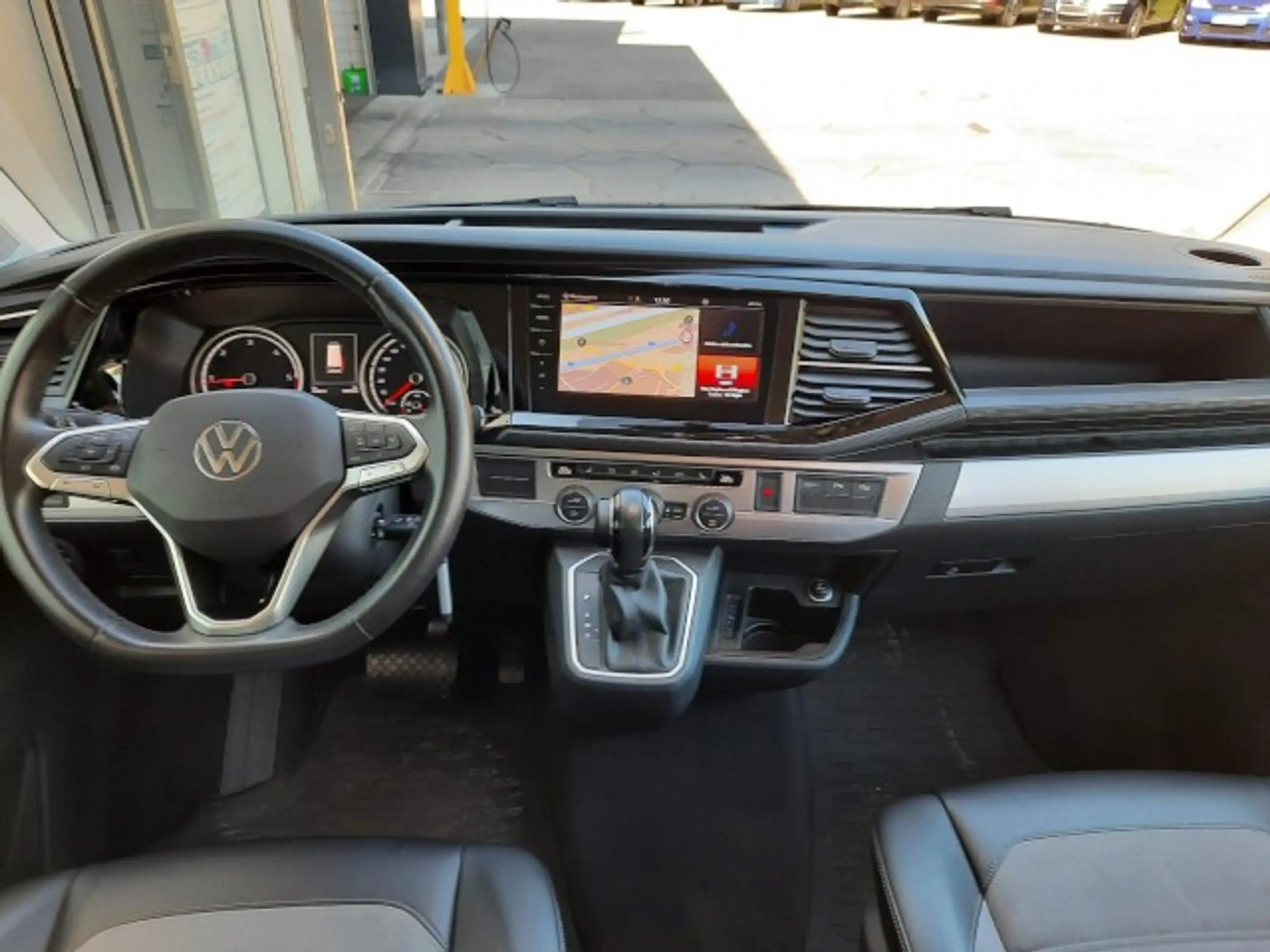 Volkswagen - T6.1 Multivan