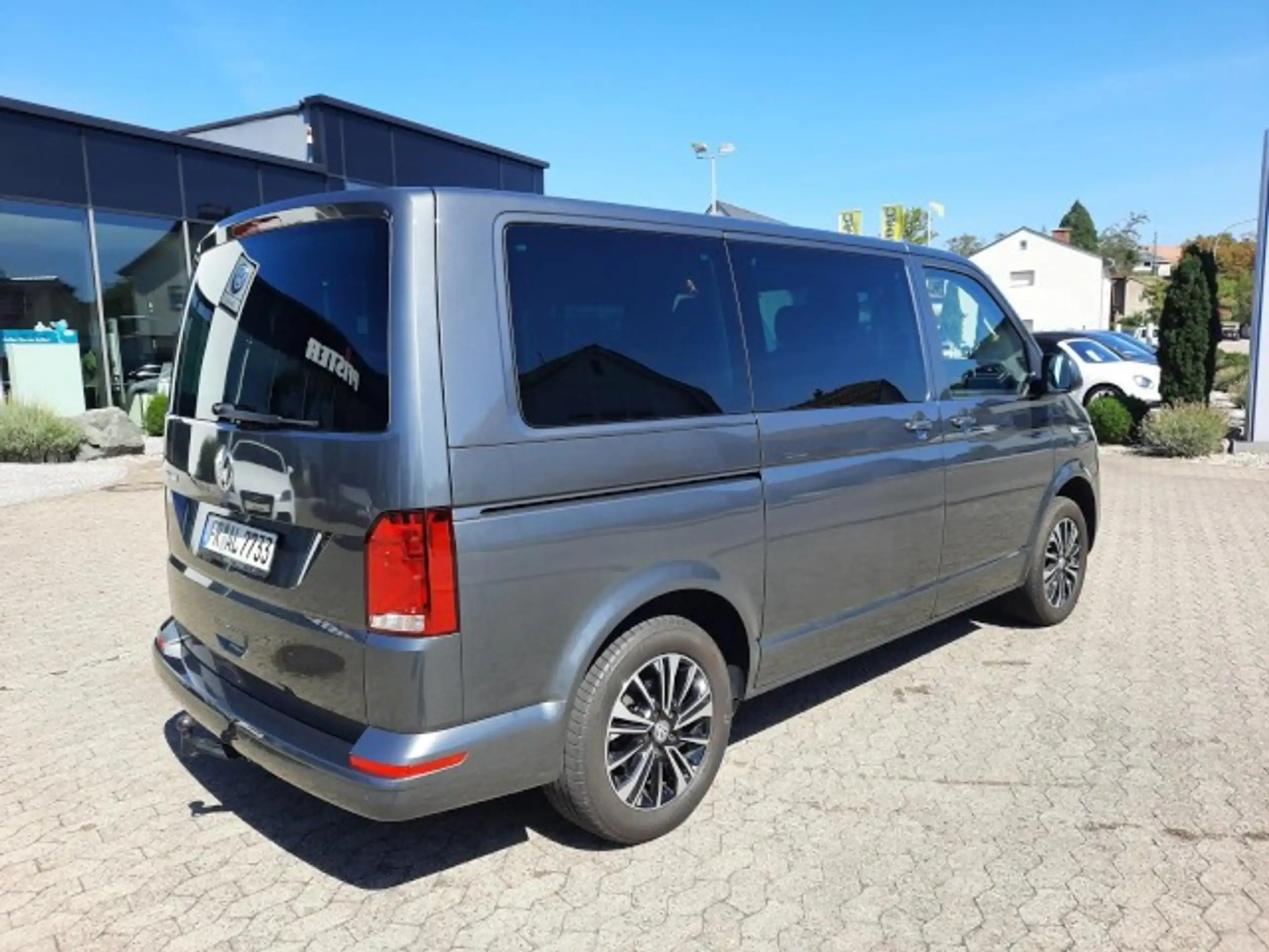 Volkswagen - T6.1 Multivan