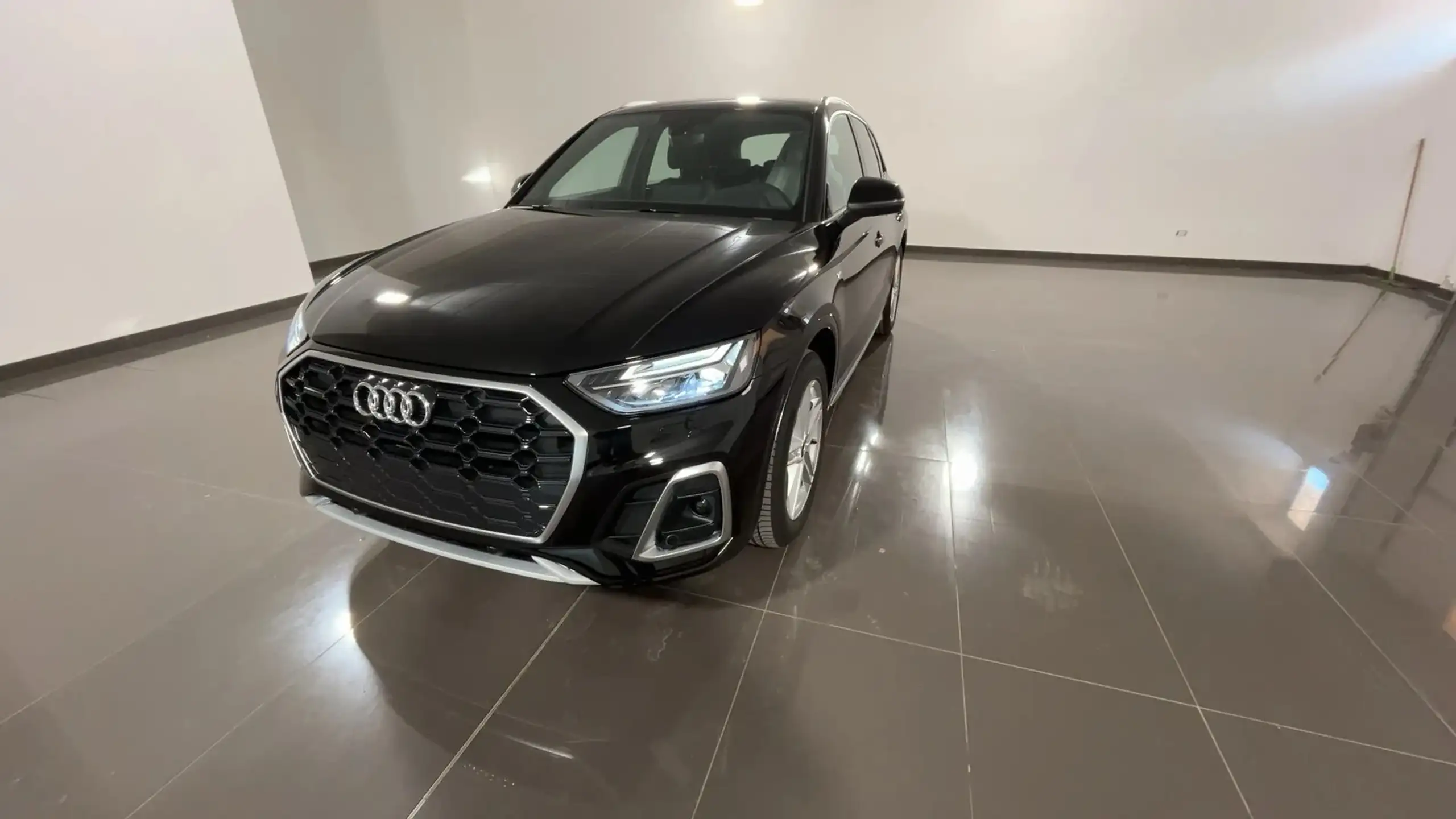 Audi - Q5