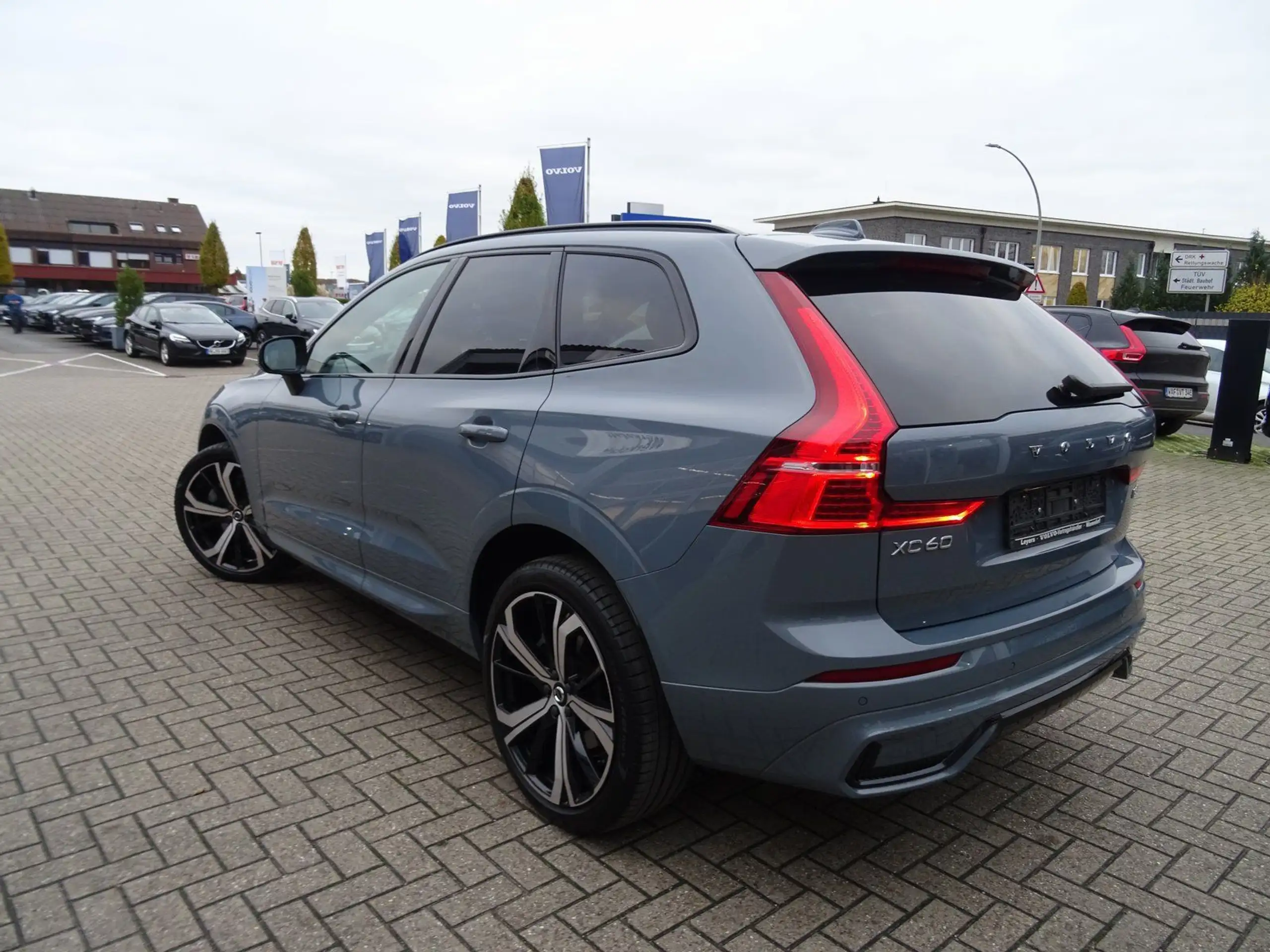 Volvo - XC60