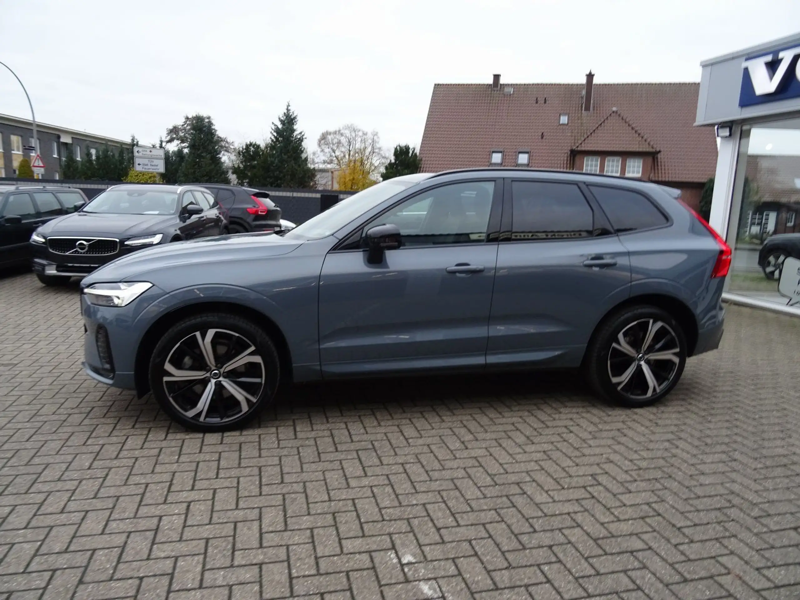 Volvo - XC60