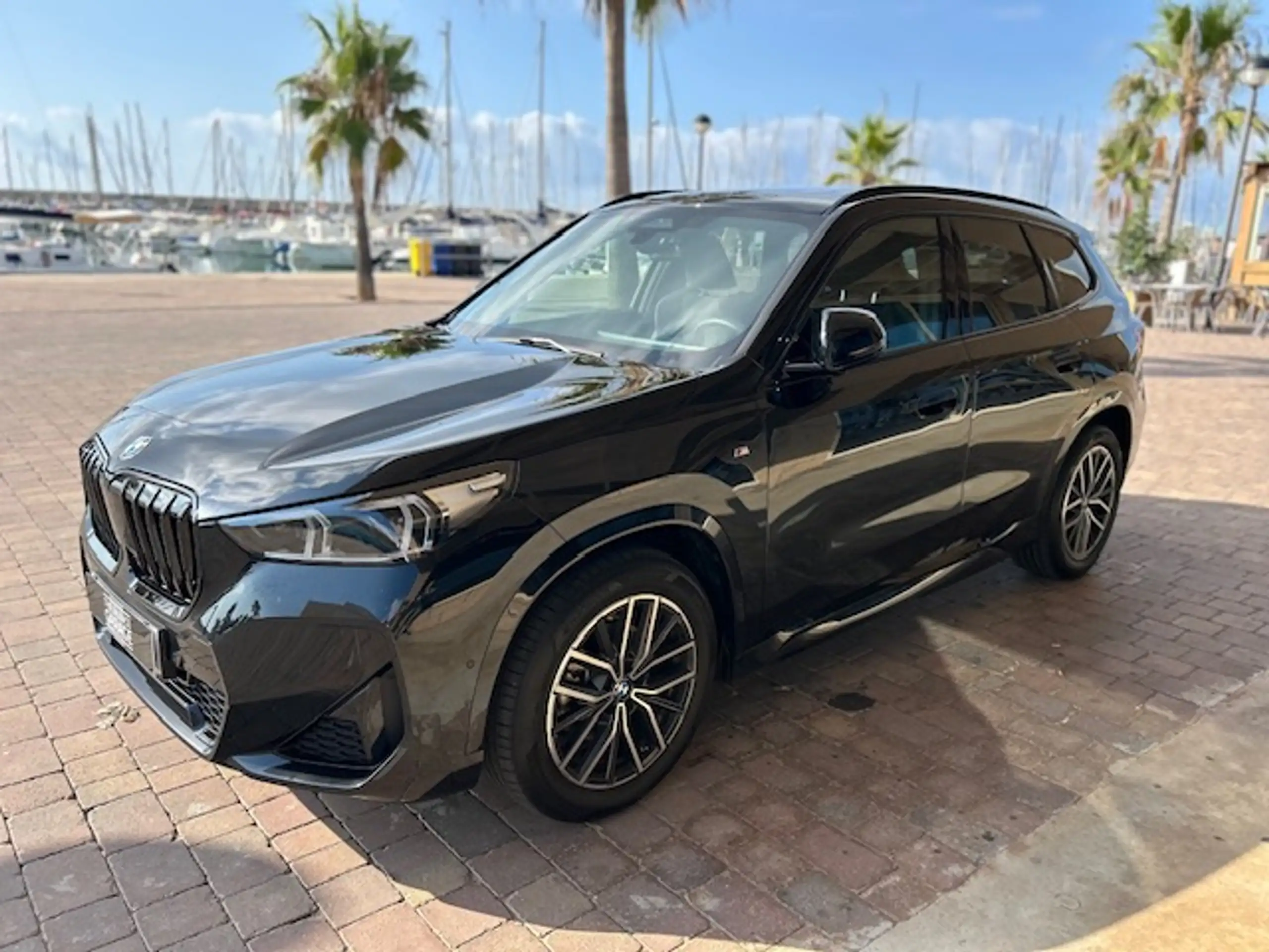 BMW - X1