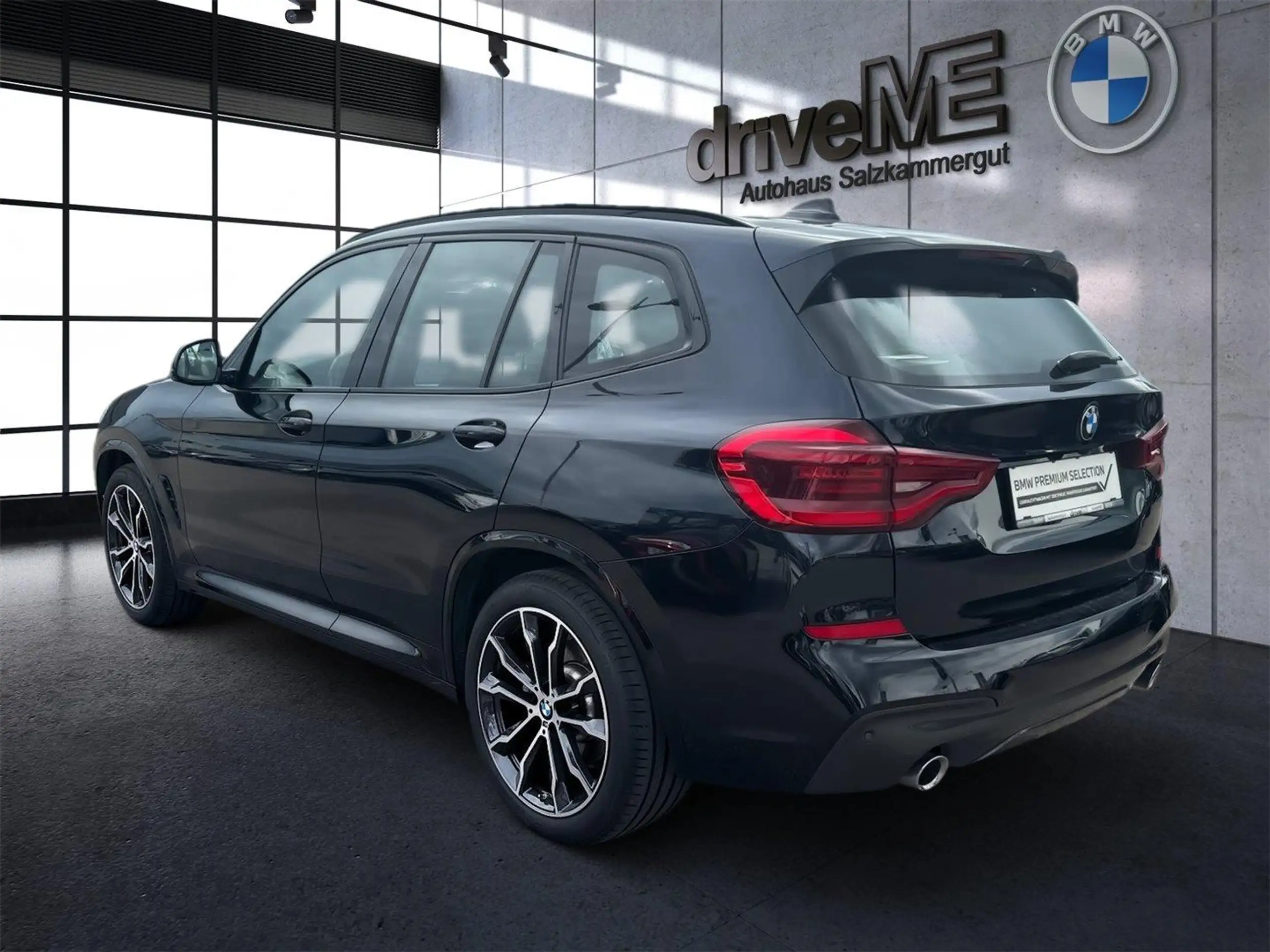 BMW - X3