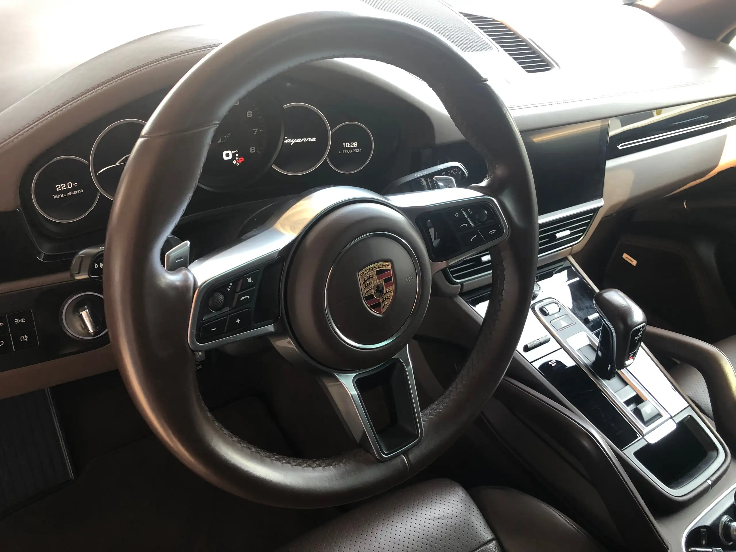 Porsche - Cayenne