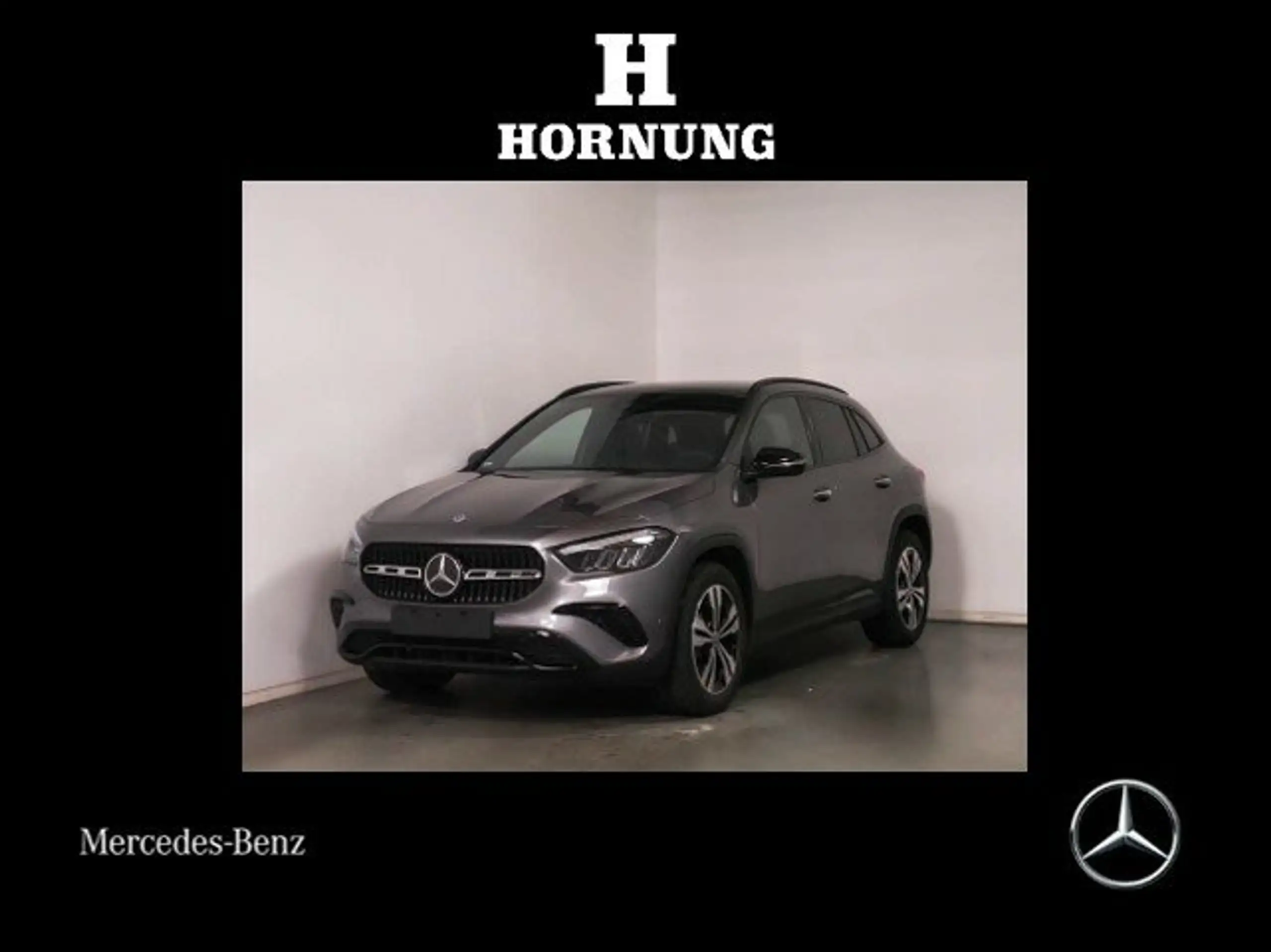 Mercedes-Benz - GLA 220