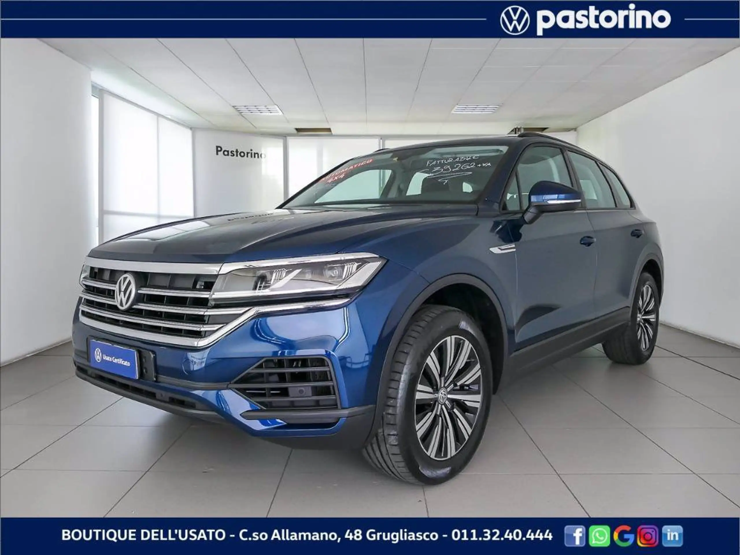 Volkswagen - Touareg