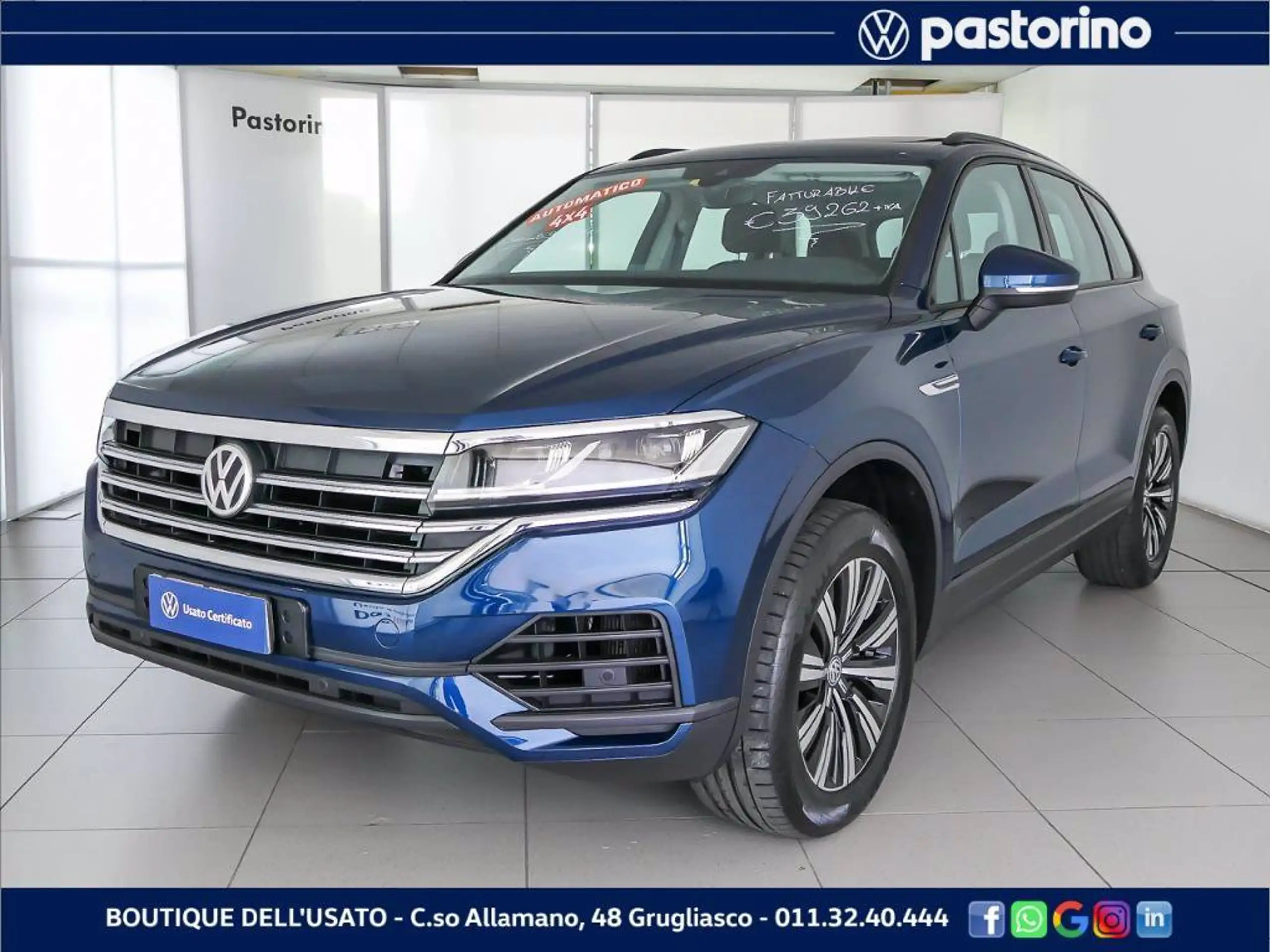 Volkswagen - Touareg