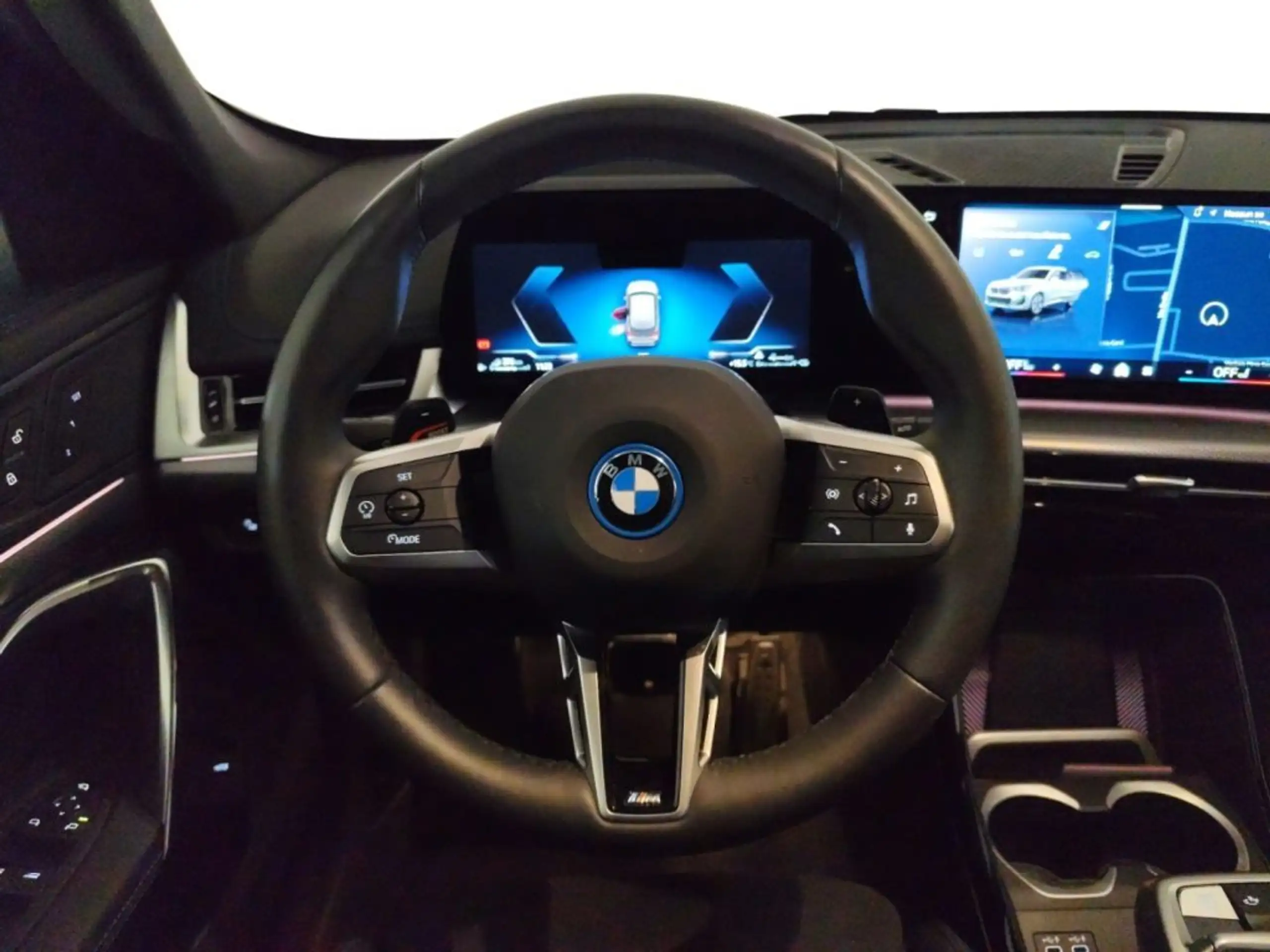 BMW - X1