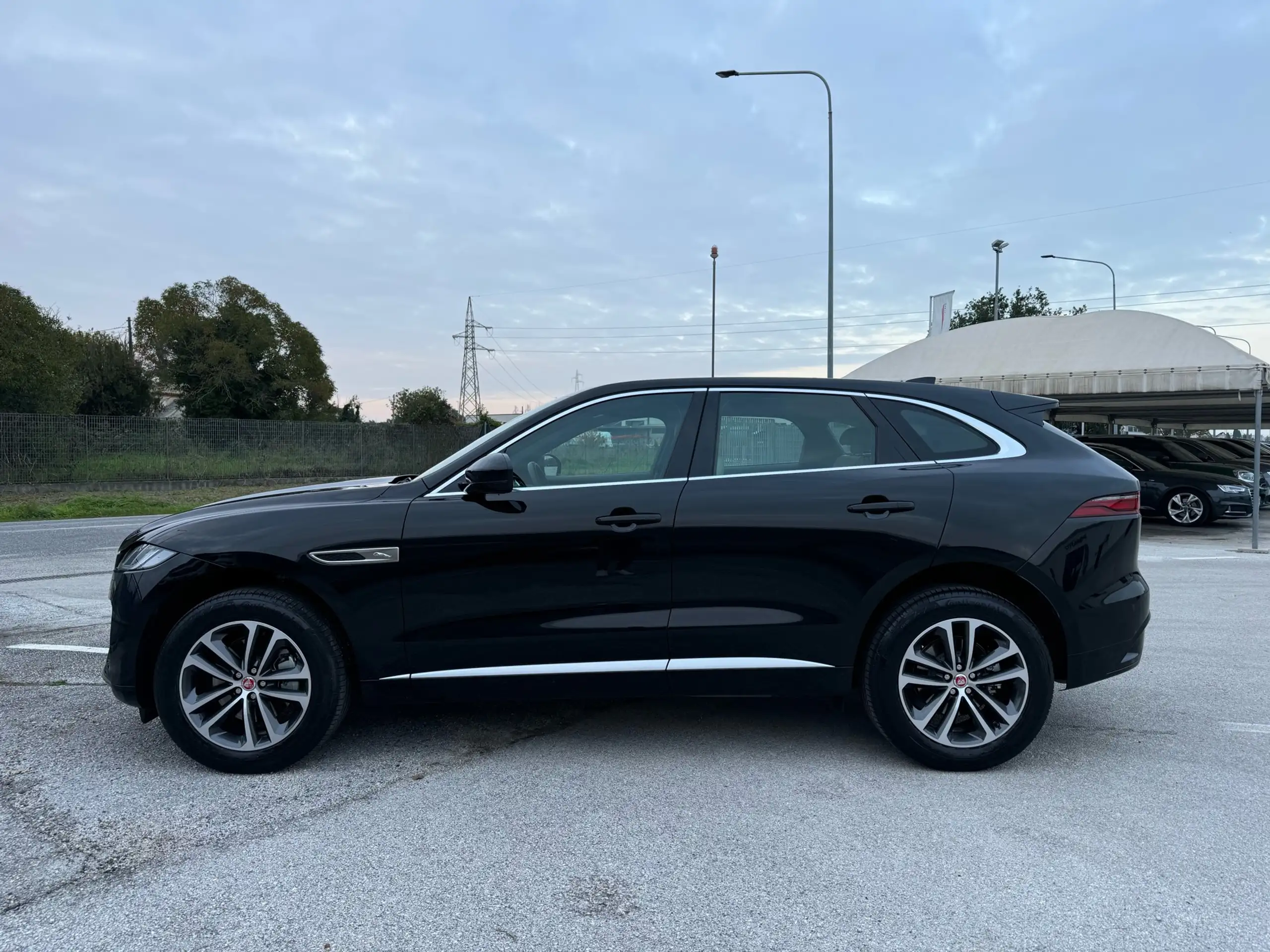 Jaguar - F-Pace