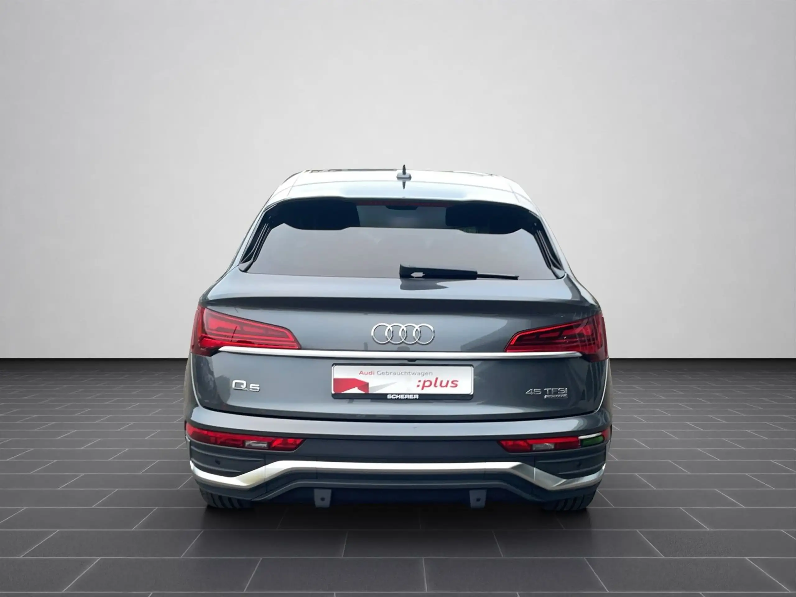 Audi - Q5