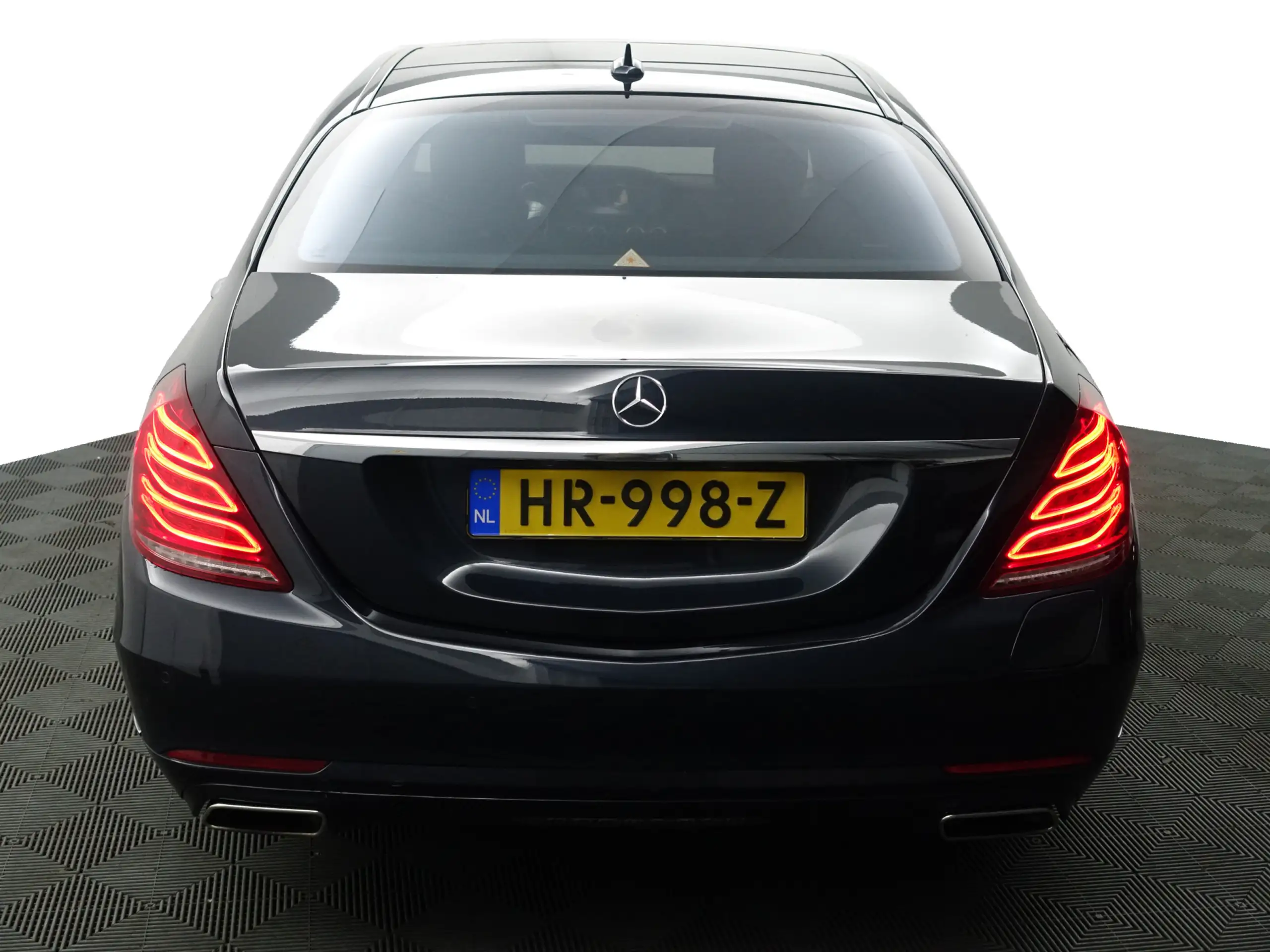 Mercedes-Benz - S 500