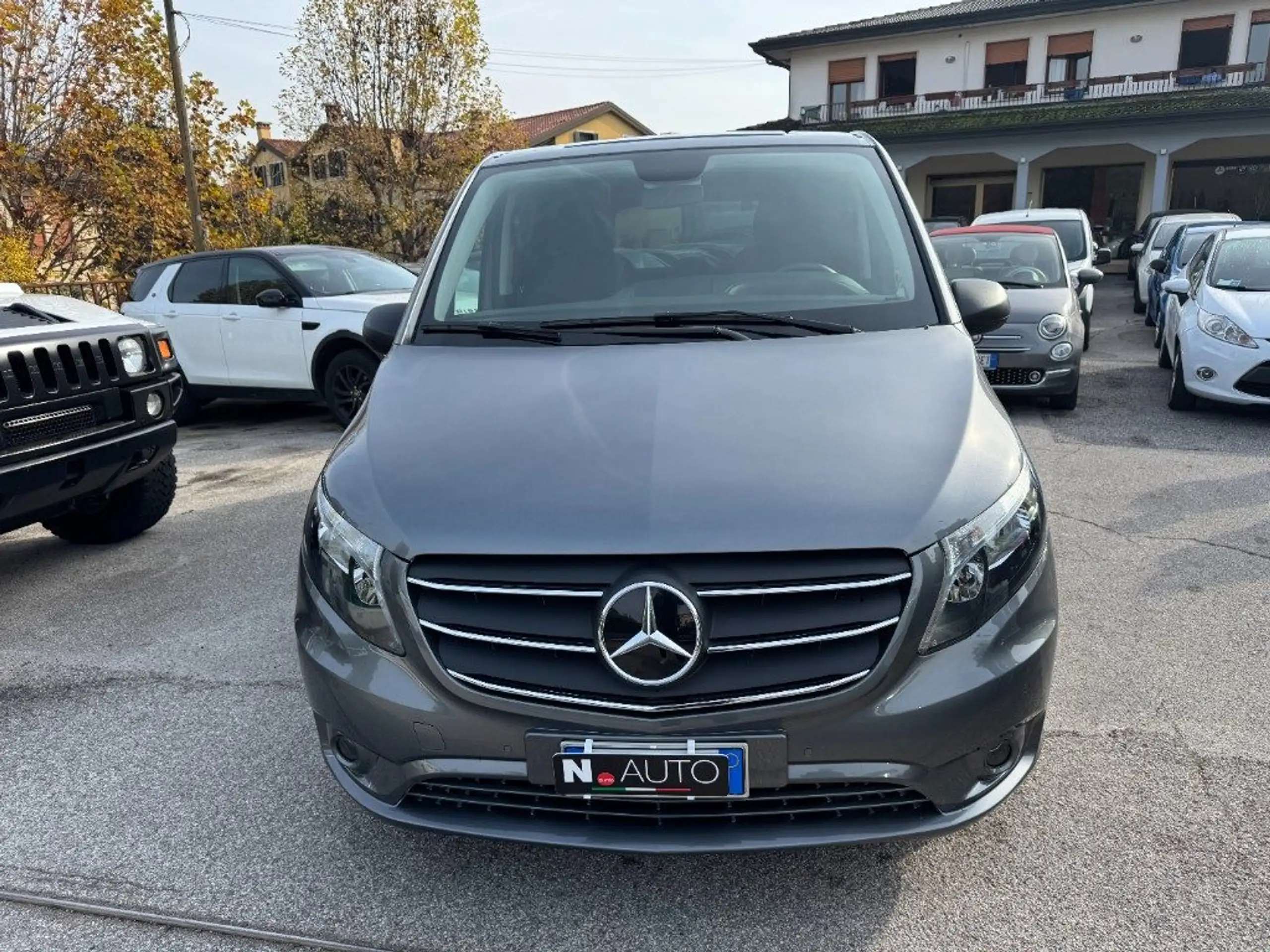 Mercedes-Benz - Vito