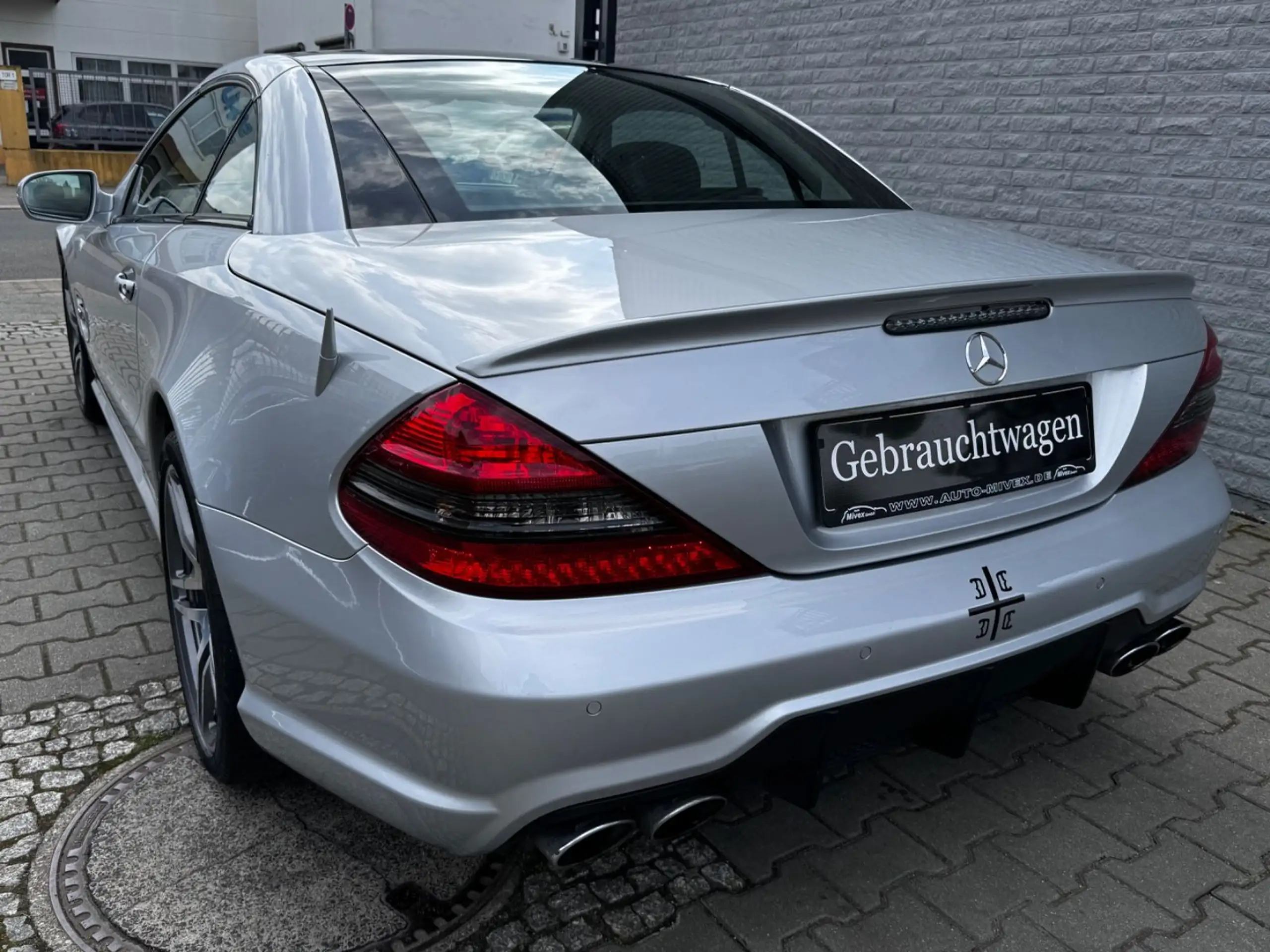 Mercedes-Benz - S 63 AMG