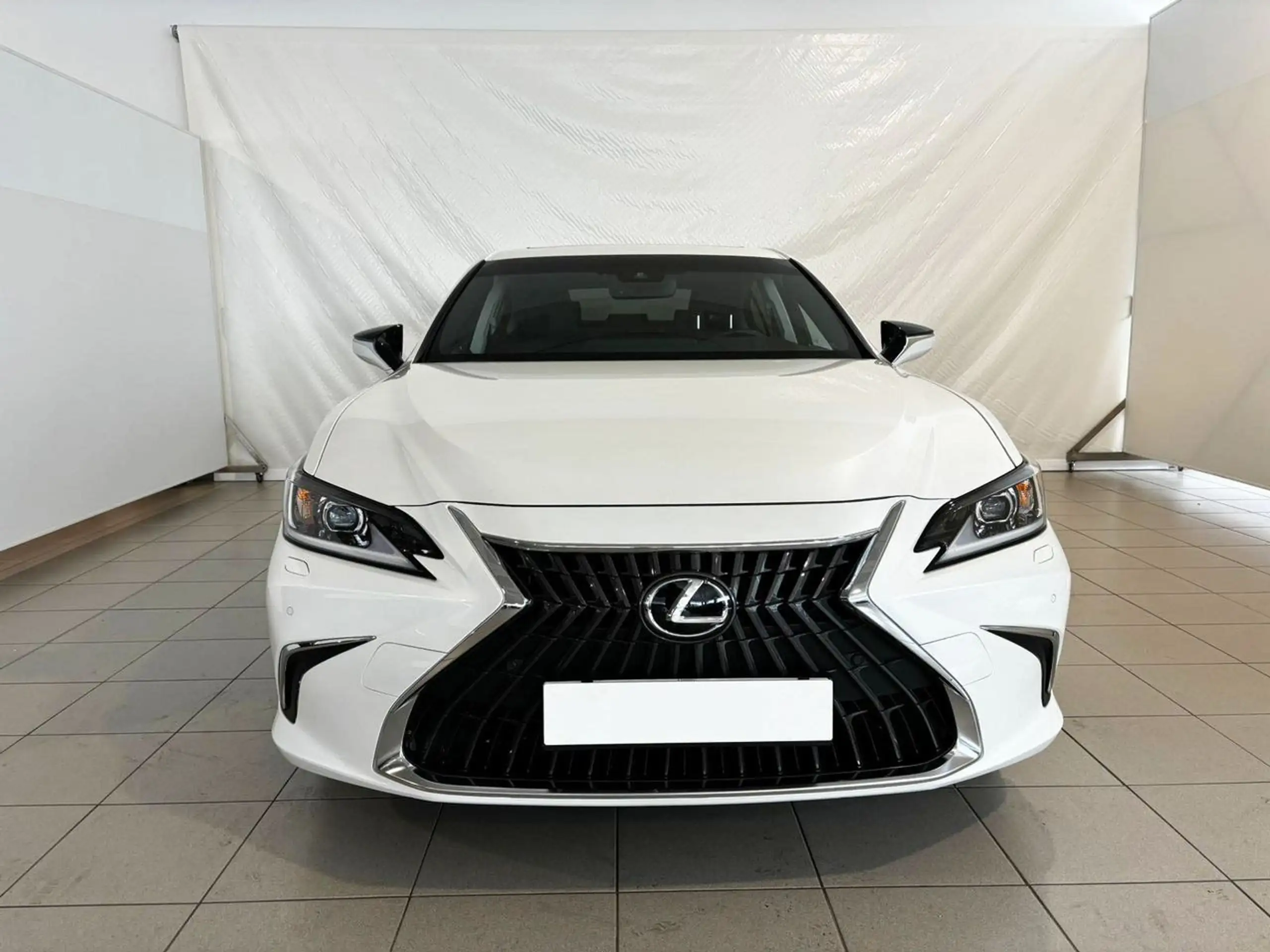 Lexus - ES 300