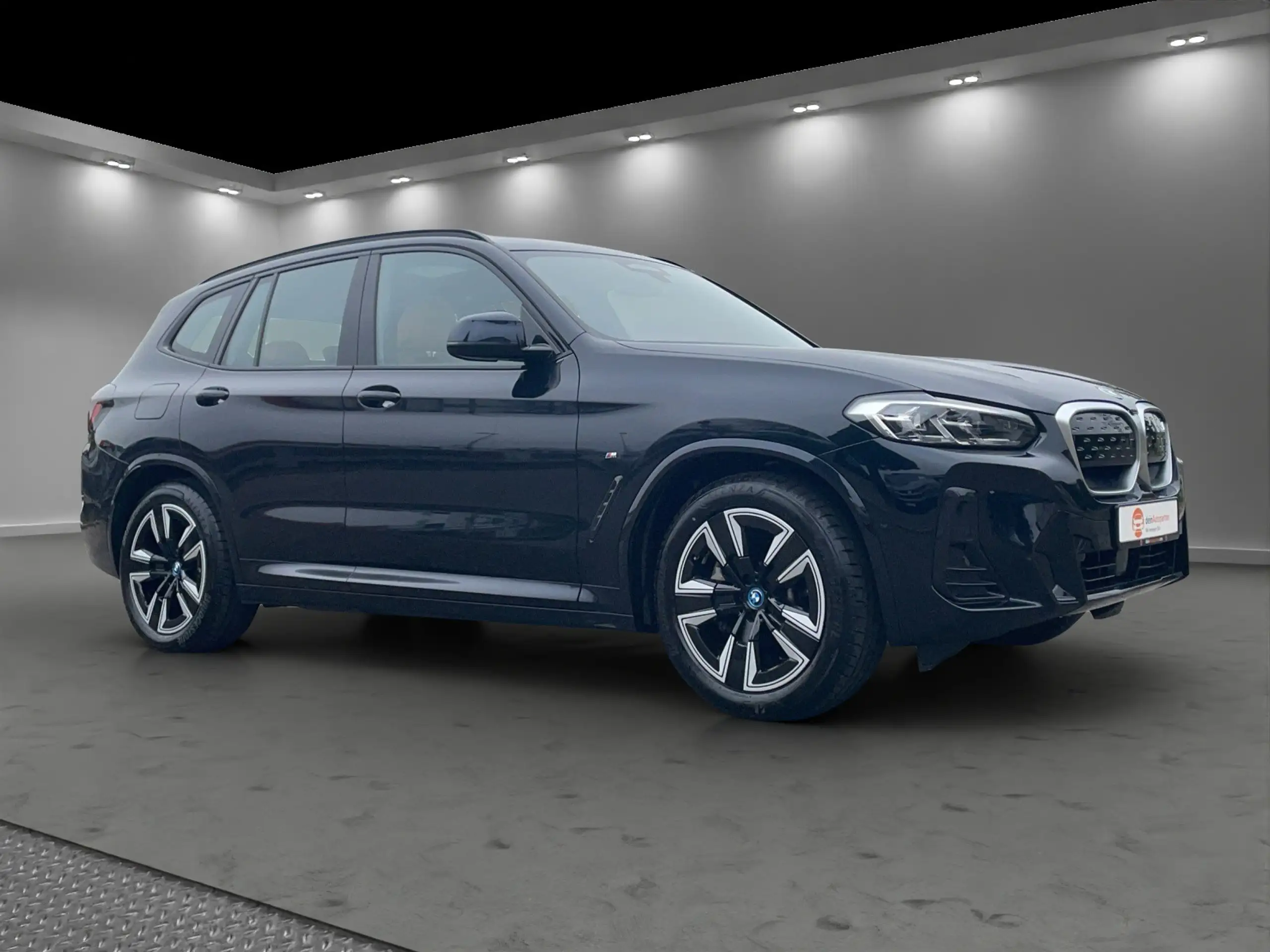 BMW - iX3