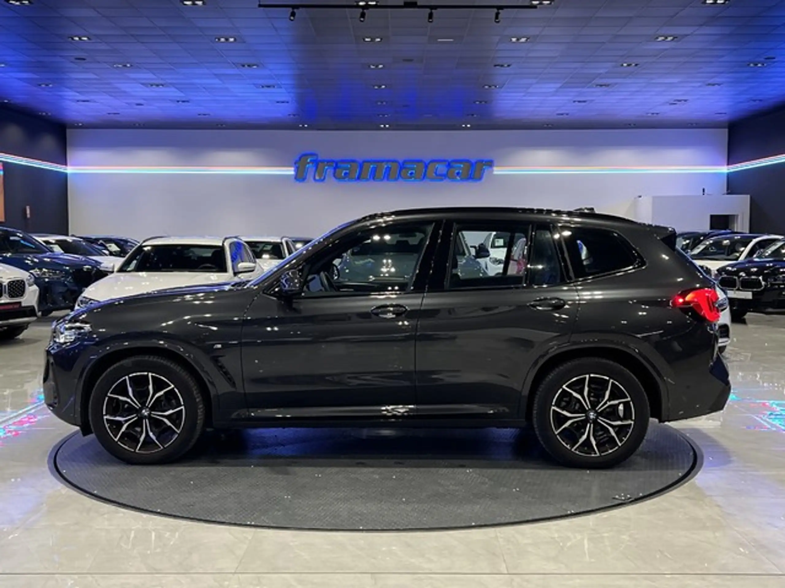 BMW - X3