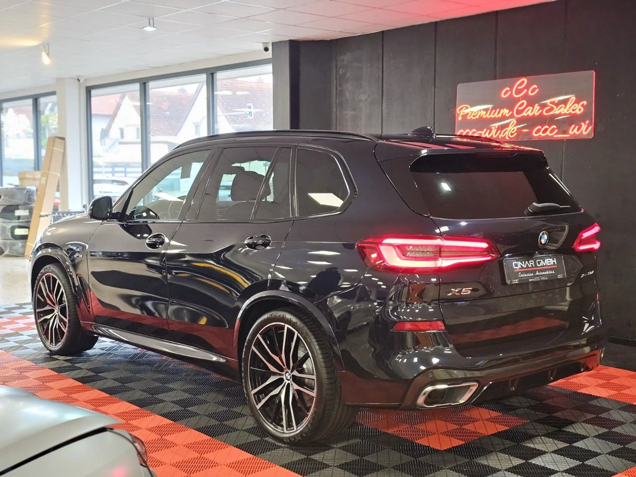 BMW - X5