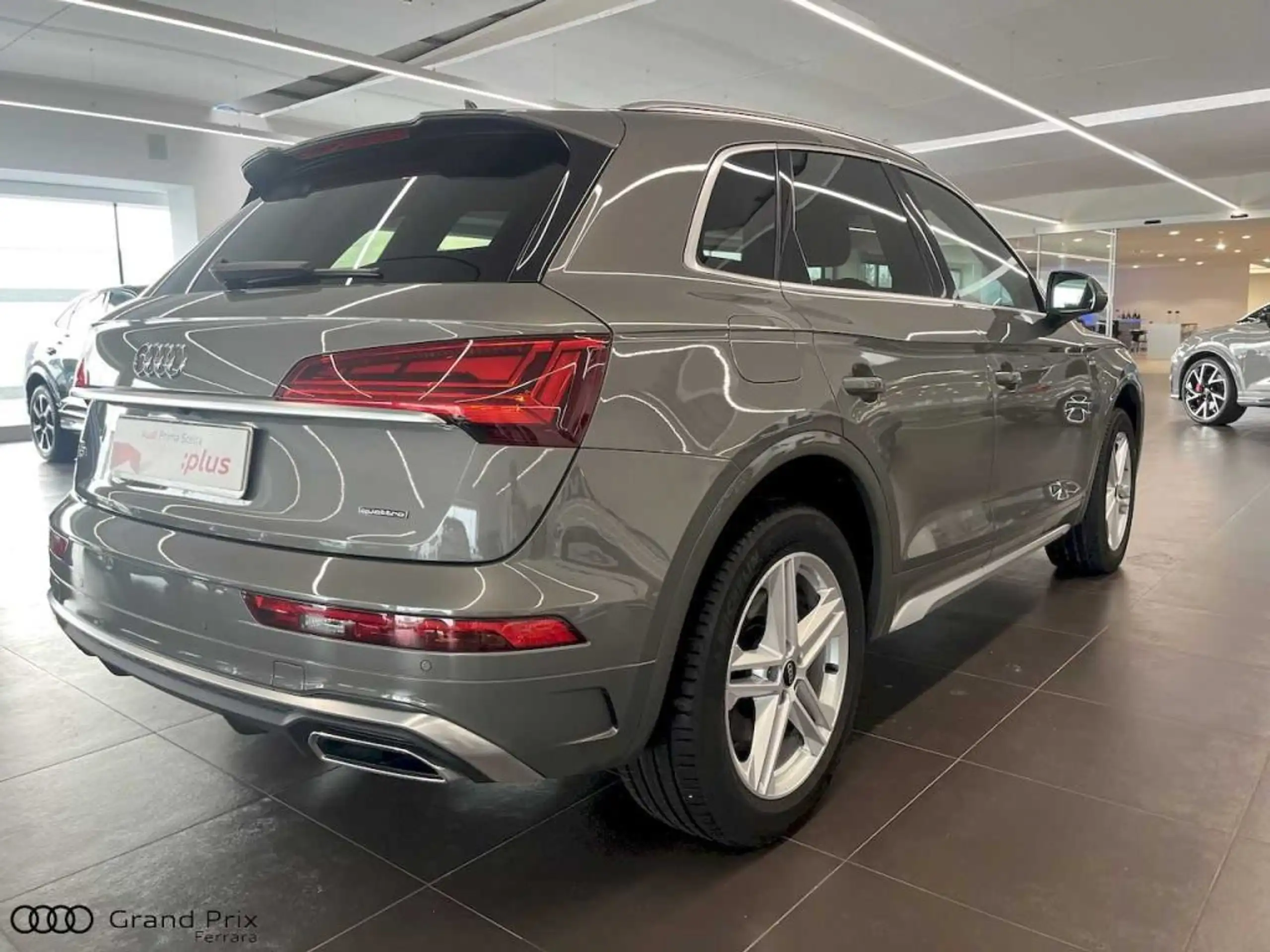 Audi - Q5